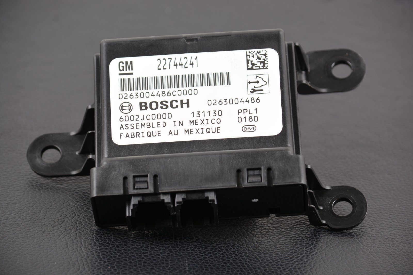 2010-2014 Chevrolet GMC Cadillac Silverado Rear Park Assist Module 22744241 OEM