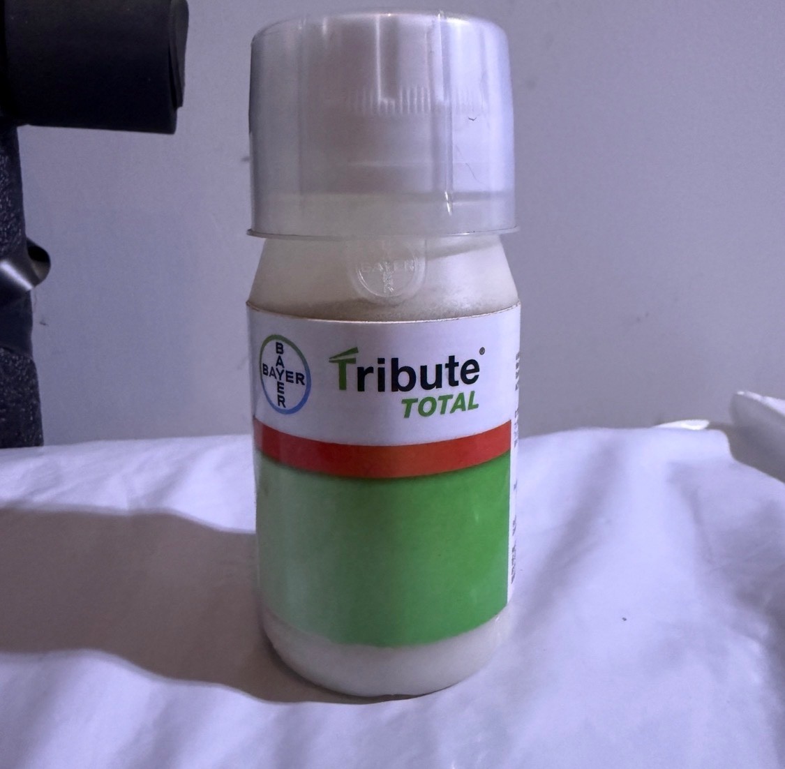 tribute total herbacide 6 oz bottle
