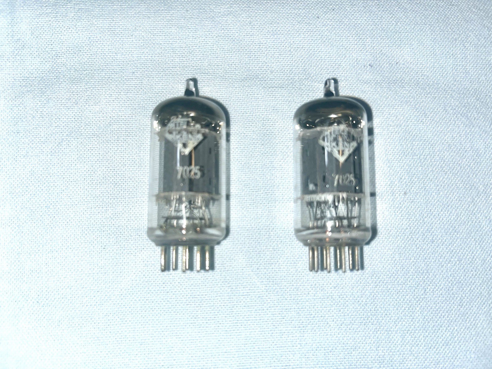 Matched Pair Telefunken 7025 12AX7 Tubes, Western Germany NOS Diamond