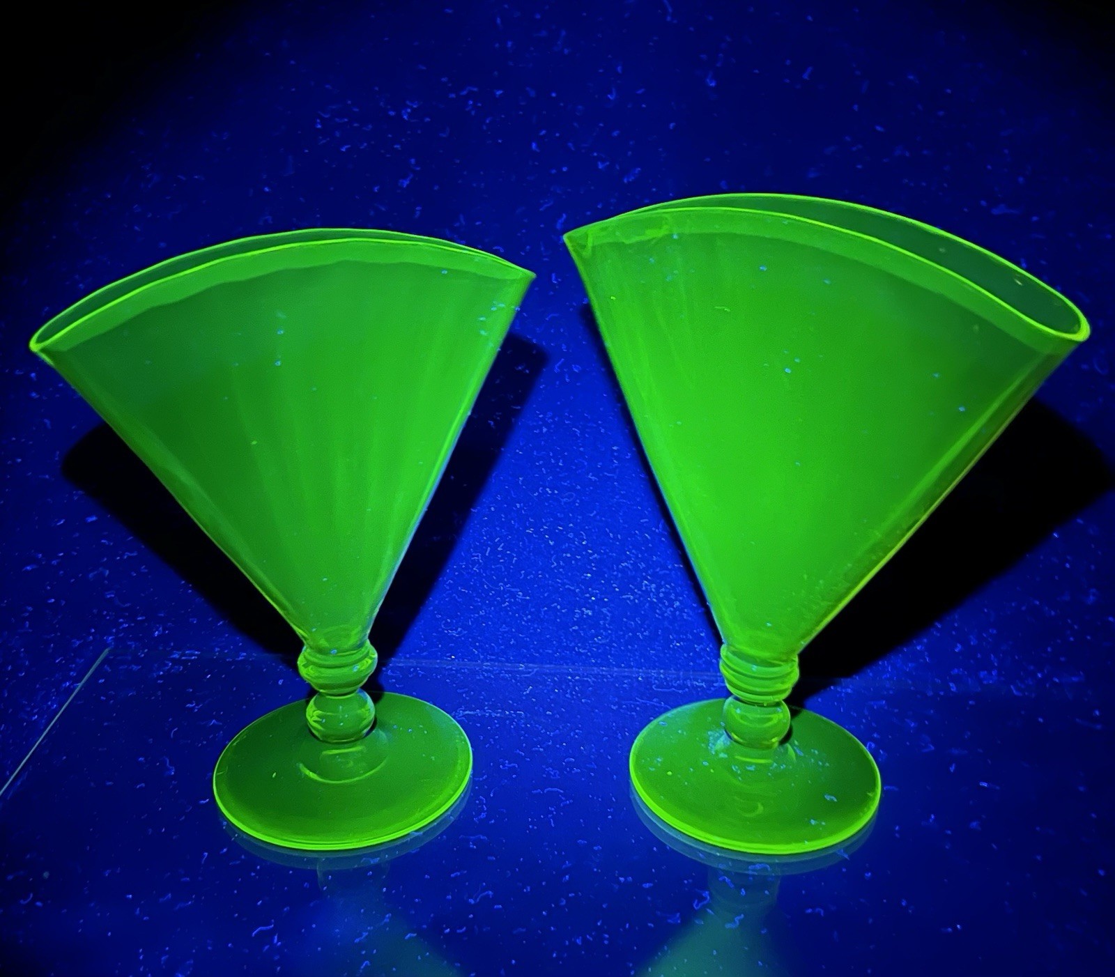 Pair Antique Steuben Bristol Yellow Glass Fan Vases Frederick Carder Uranium Pair Antique Steuben Bristol Yellow Glass Fan Vases Frederick Carder Uranium