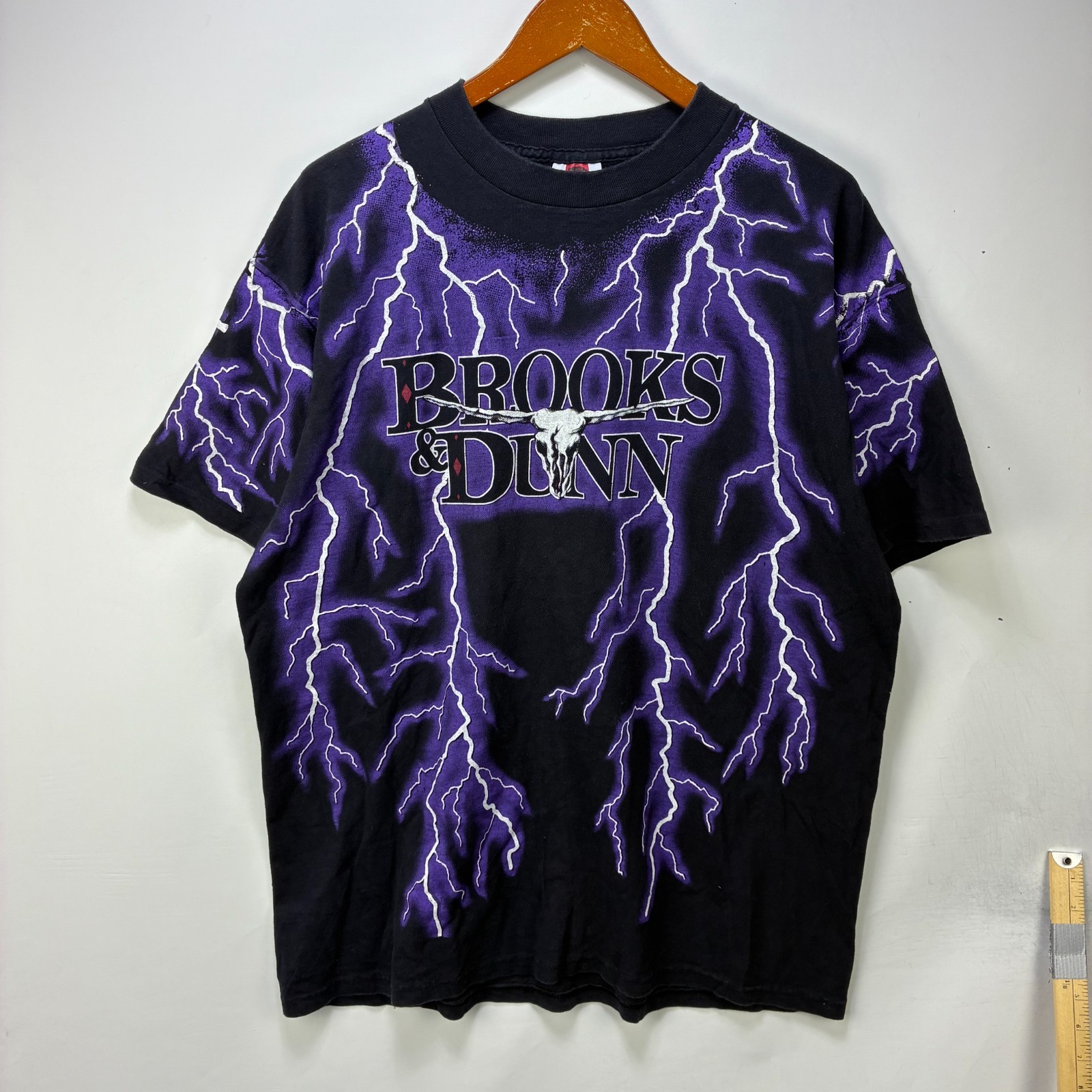 Vintage Brooks & Dunn Lightning All Over Print t shirt XL