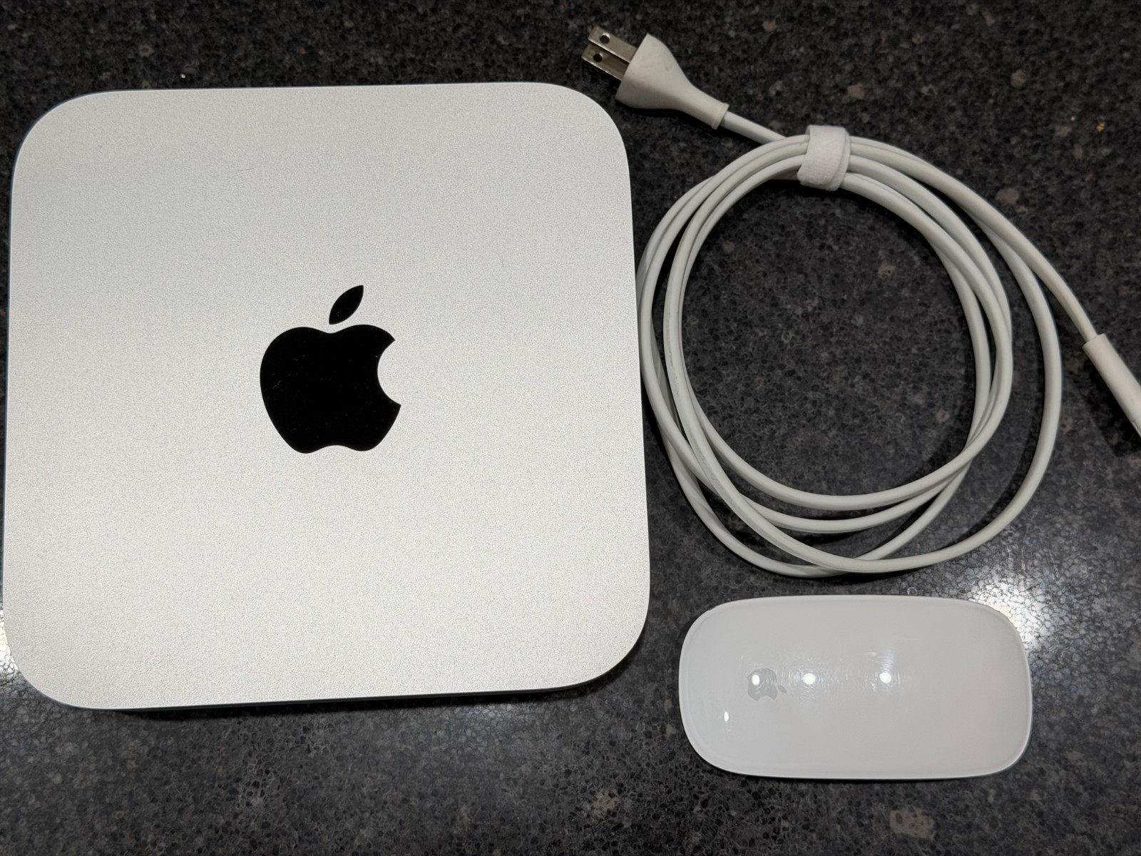 Apple Mac Mini A1347 Intel i5 SSD, 16GB RAM, Magic Mouse(a1296), High Sierra Apple Mac Mini A1347 Intel i5 SSD, 16GB RAM, Magic Mouse(a1296), High Sierra