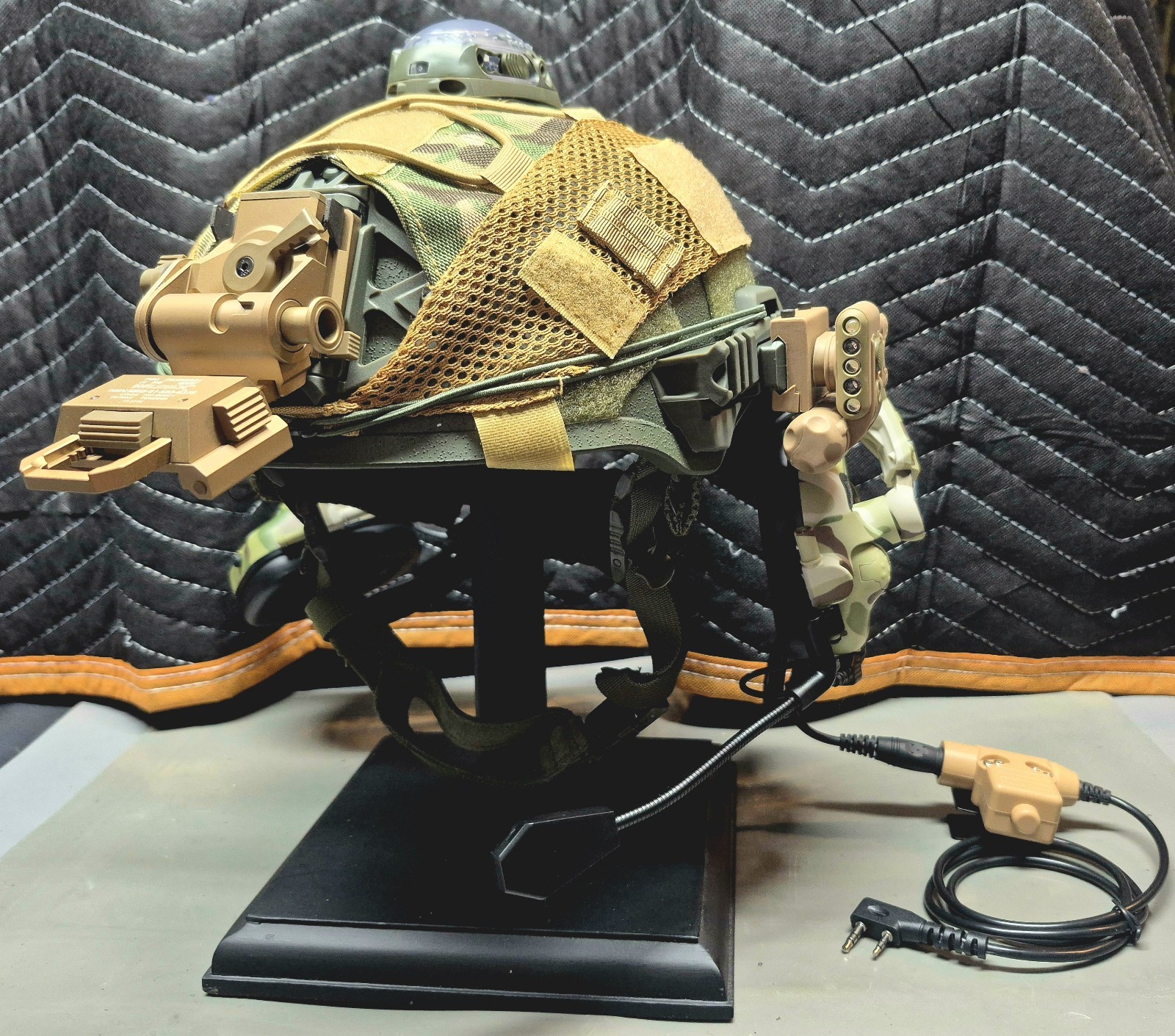 NIJ IIIA HELMET WENDY 3.0 PTT AMP COMMS L4 WILCOX MOUNT MPLS HL1 IFF MULTICAM NIJ IIIA HELMET WENDY 3.0 PTT AMP COMMS L4 WILCOX MOUNT MPLS HL1 IFF MULTICAM