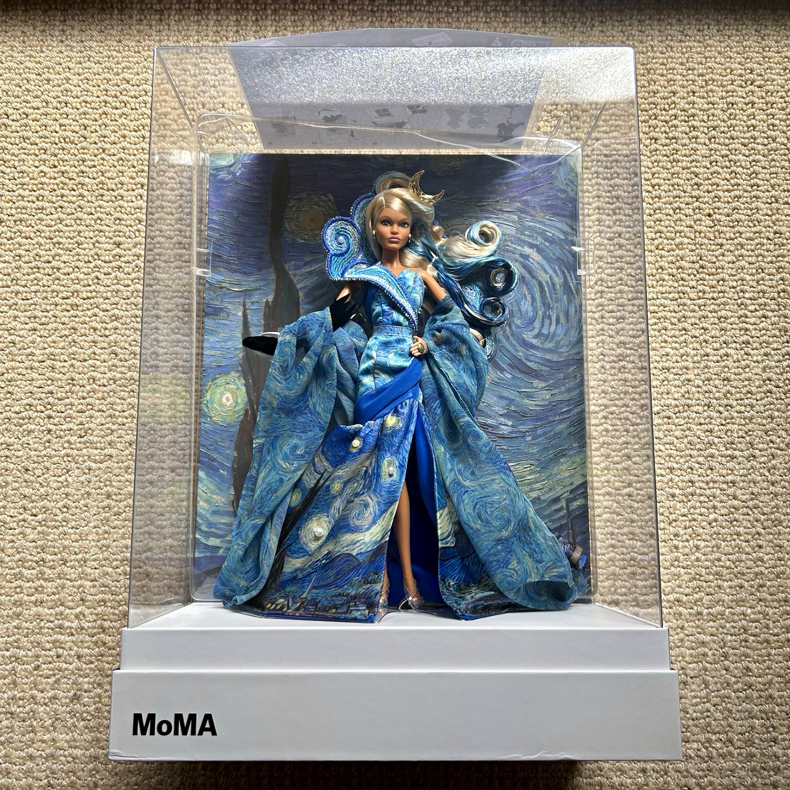 Barbie x MoMA Van Gogh Starry Night Collector Doll Mattel Creations NRFB Barbie x MoMA Van Gogh Starry Night Collector Doll Mattel Creations NRFB