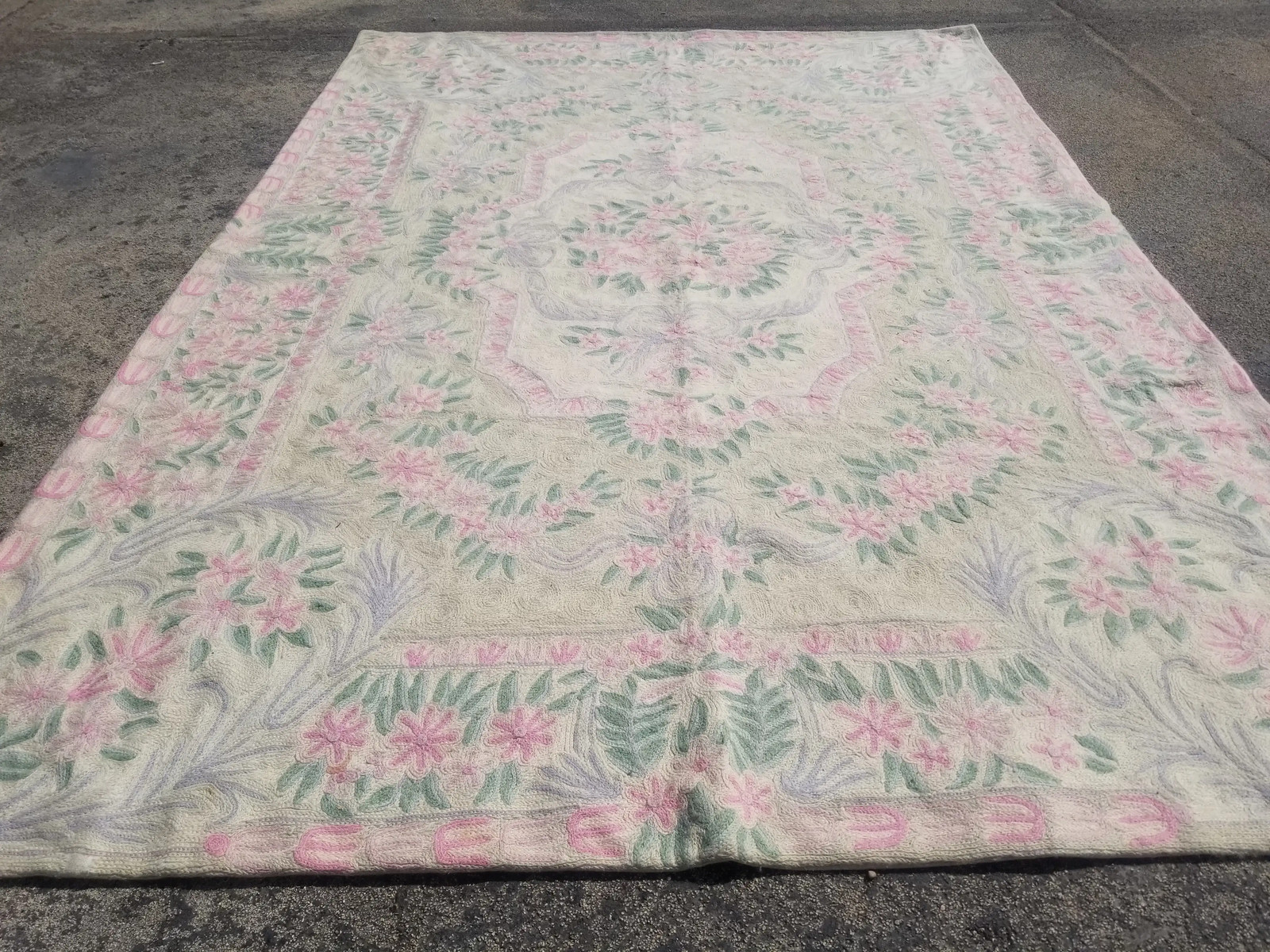 Vintage Traditional Handmade Kashmiri Chain Stitch Wool Pink Kilim 5.6x3.9ft Vintage Traditional Handmade Kashmiri Chain Stitch Wool Pink Kilim 5.6x3.9ft