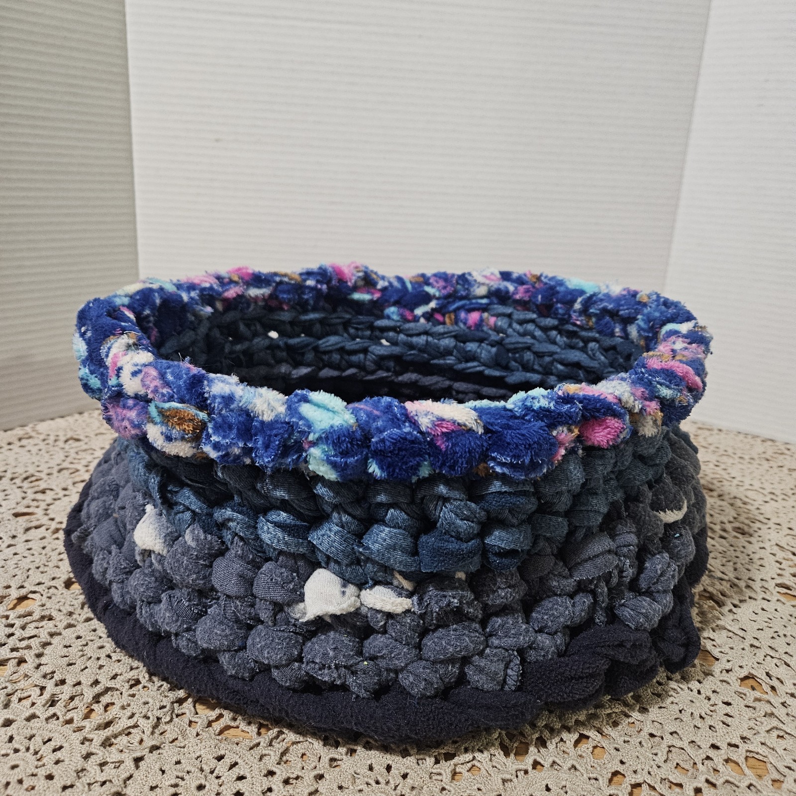 New Handmade Rag Basket Cloth Chunky Crochet/Braided Cat/Dog Bed - Boho OOAK