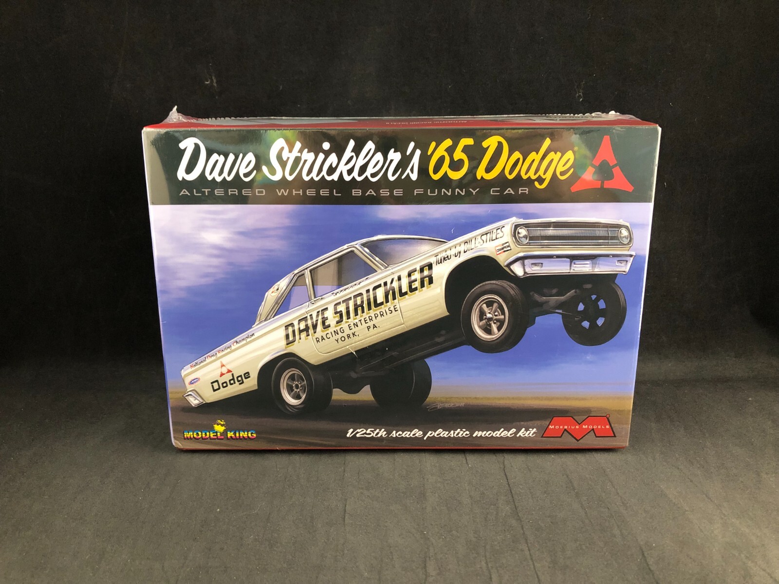 Moebius Strickler\'s \'65 Dodge AWB Funny Car 1:25 Scale Plastic Model Kit 2451 Moebius Strickler\'s \'65 Dodge AWB Funny Car 1:25 Scale Plastic Model Kit 2451