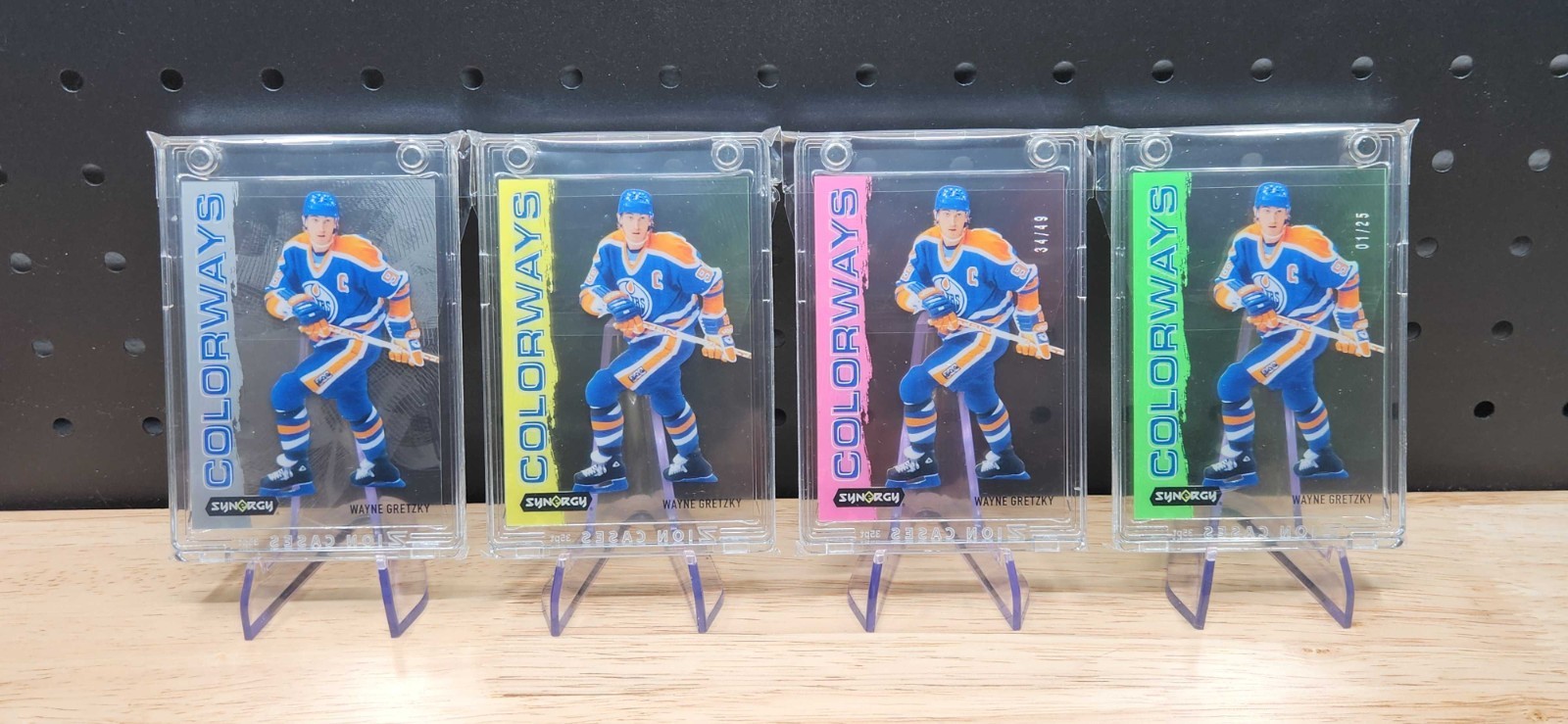 WAYNE GRETZKY - 24/25 UPPER DECK SYNERGY COLORWAYS LOT WAYNE GRETZKY - 24/25 UPPER DECK SYNERGY COLORWAYS LOT
