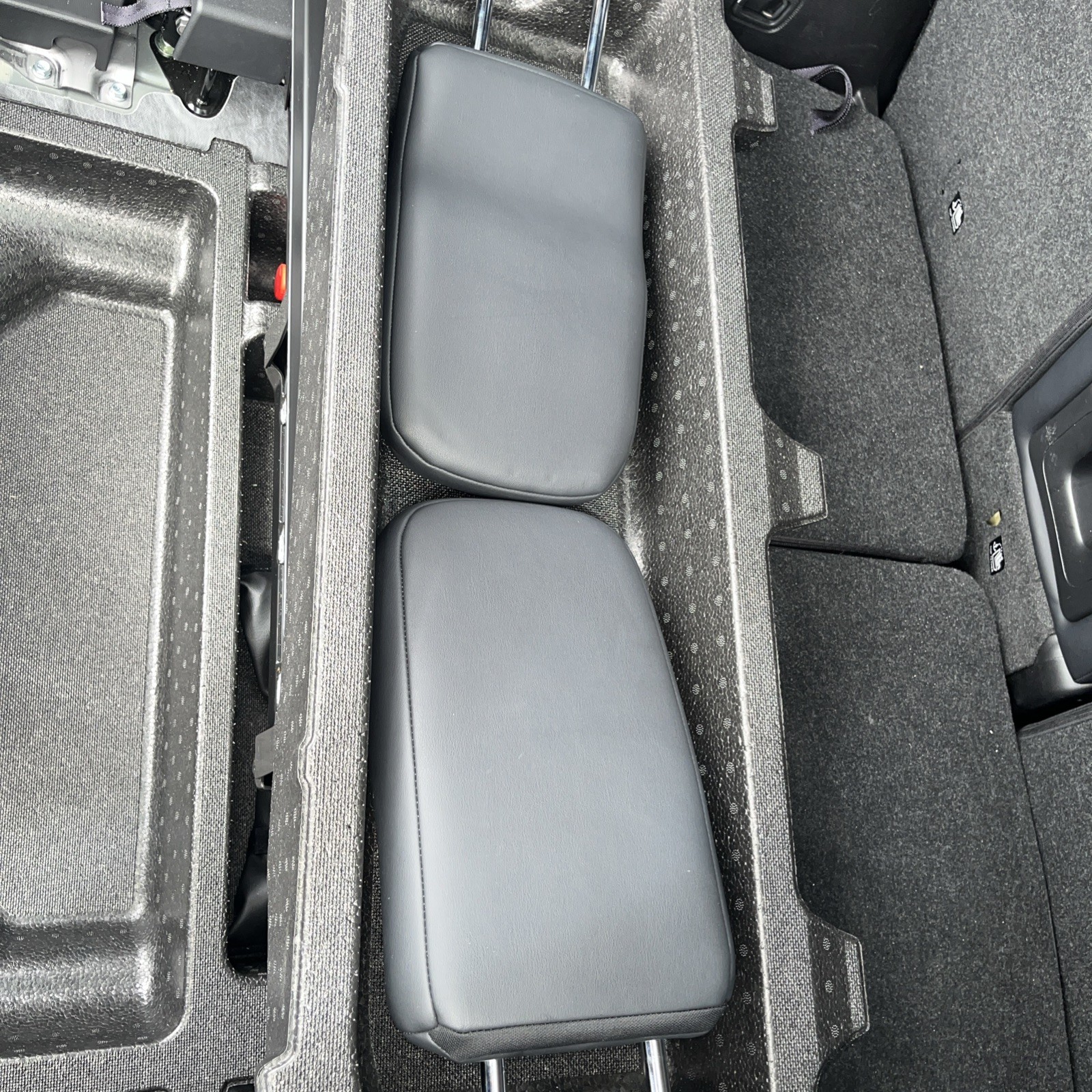 14-23 Mitsubishi Outlander Rear 3rd Third Row Head Rest Pair Black Leather OEM