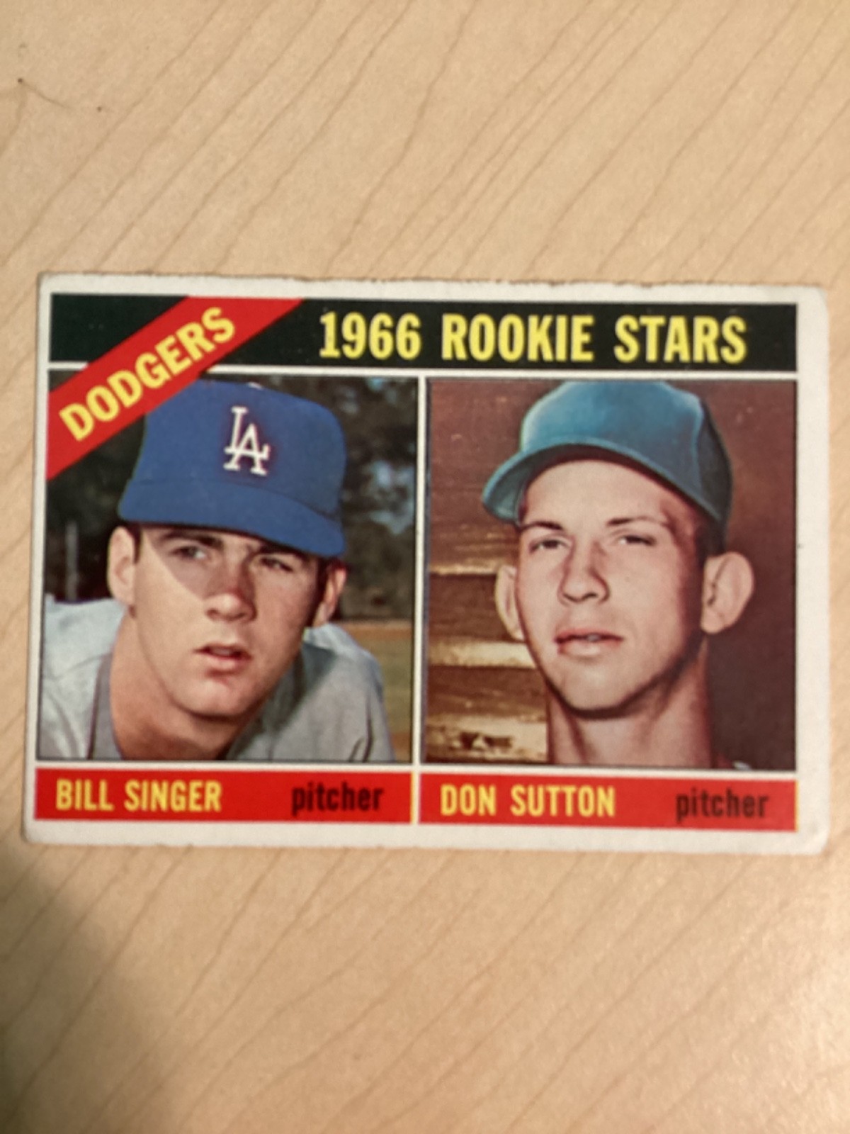 🔥1966 Topps - 1966 Rookie Stars Don Sutton, Bill Singer #288 (RC)🔥