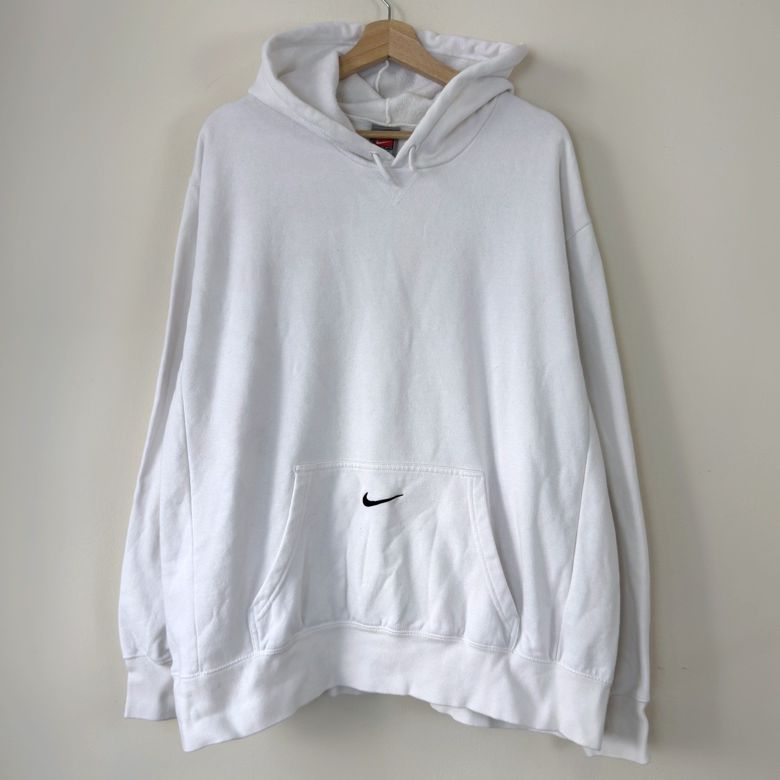 Vintage 2000\'s Nike Center Swoosh Pocket Embroidered y2k White Hoodie - XL