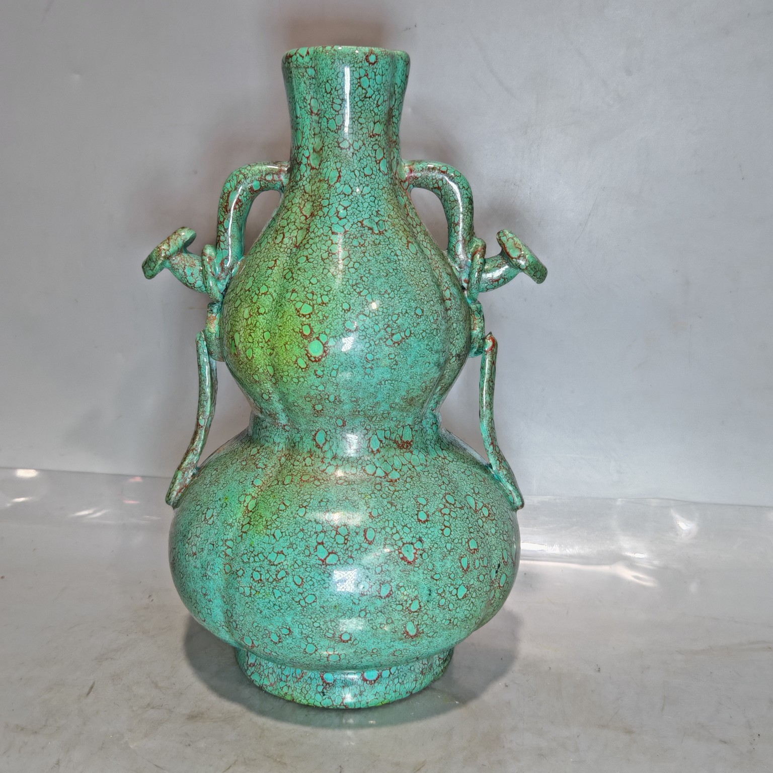Ancient Chinese Qing Dynasty Jun-glazed Vase Ancient Chinese Qing Dynasty Jun-glazed Vase
