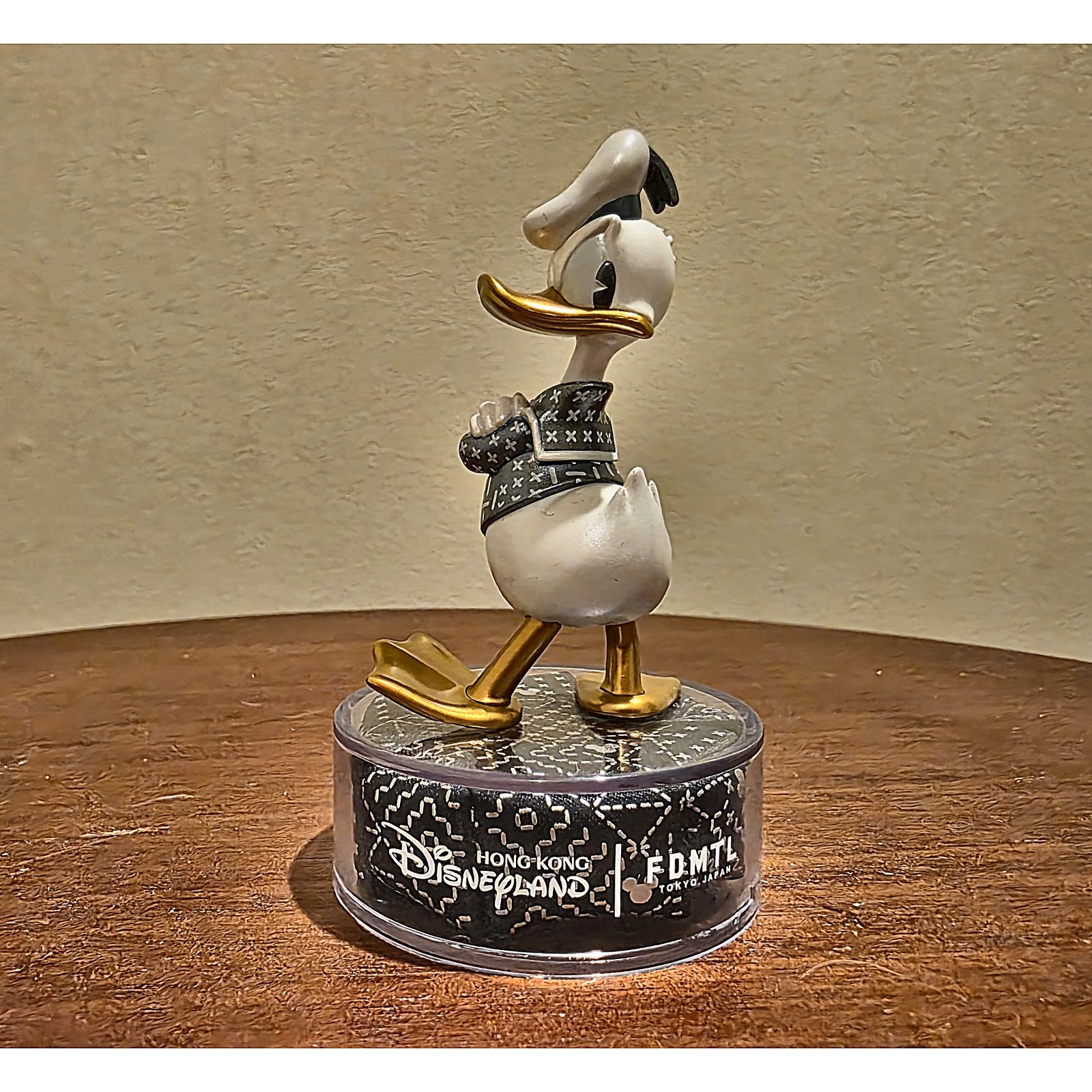 Hong Kong Disneyland 20th FDMTL Donald Duck Chase Figure Denim Base Rare