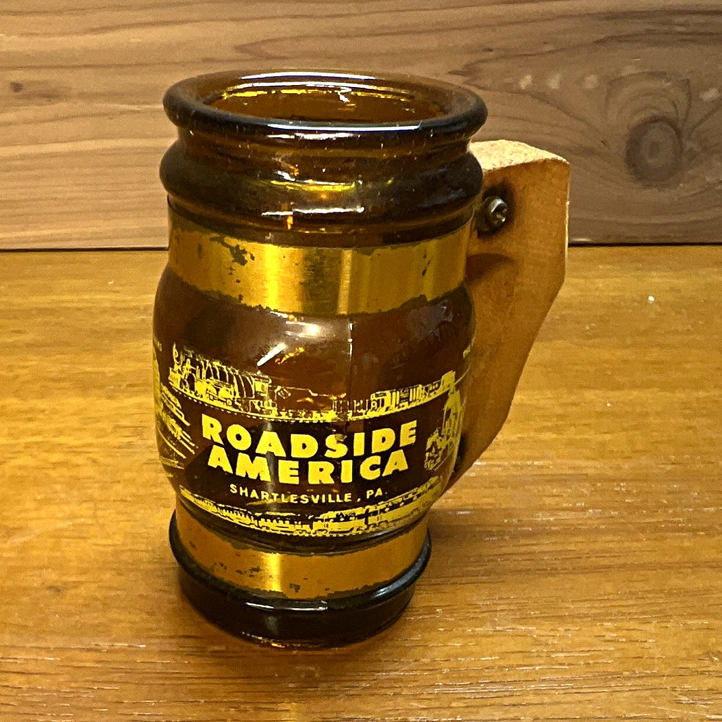 Vintage Roadside America Shartlesville PA Amber Glass Mug Wood Handle Souvenir