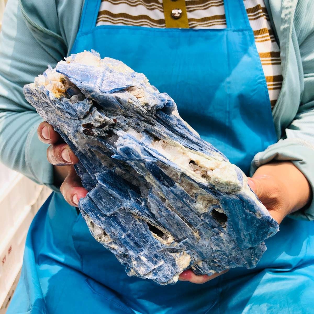 7.67LB Natural Blue crystal mineral standard Quartz Crystal Healing Sample 5963