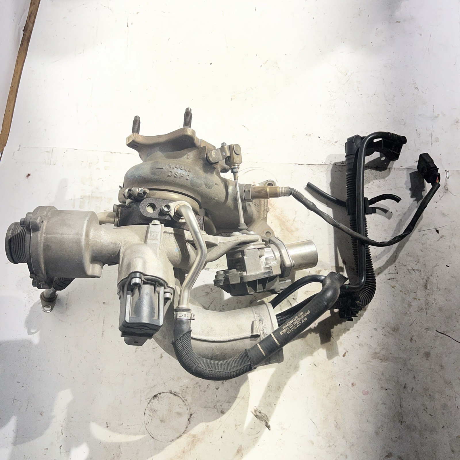 Turbo Turbocharger Rebuildable For 17-19 Audi  Quattro  2.0 06L145722M (E7)