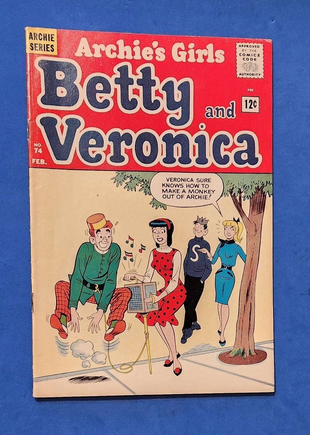 ARCHIE'S GIRLS BETTY AND VERONICA #74**1962**DAN DeCARLO**VERY FINE+ 8.5** ARCHIE'S GIRLS BETTY AND VERONICA #74**1962**DAN DeCARLO**VERY FINE+ 8.5**