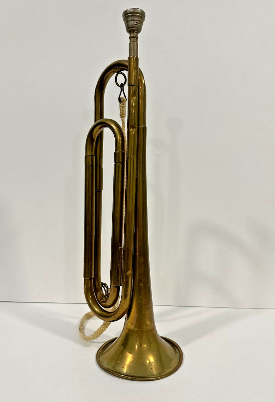 Vintage U.S. Regulation Brass Bugle Made in USA 17\ Vintage U.S. Regulation Brass Bugle Made in USA 17\