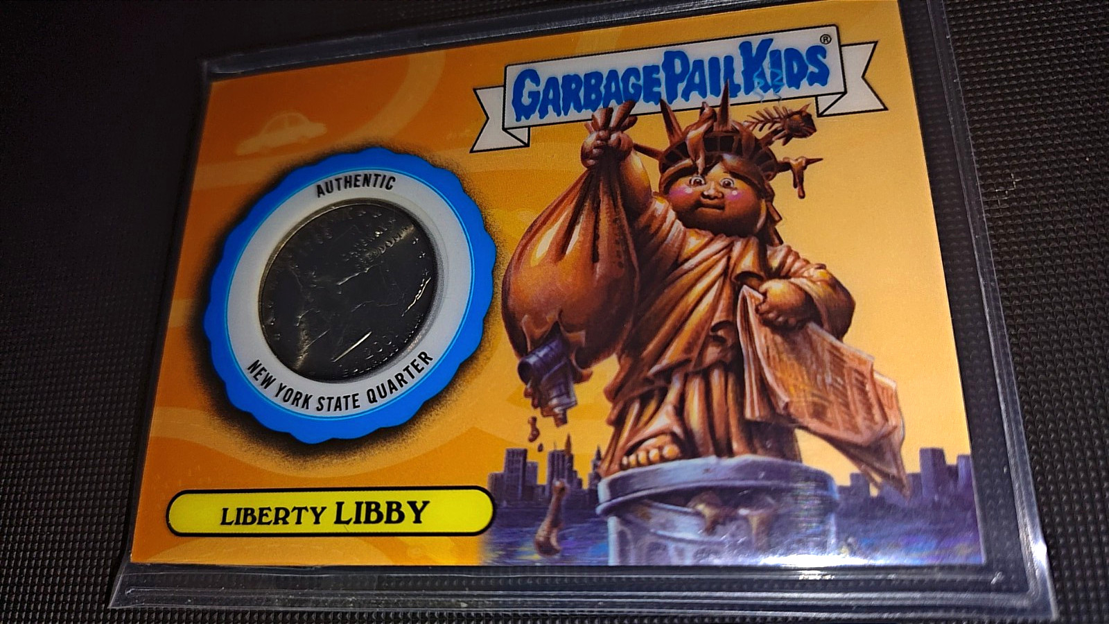 Topps Garbage Pail Kids 35th anniversary Liberty Libby NY Qtr Relic 32/99 Topps Garbage Pail Kids 35th anniversary Liberty Libby NY Qtr Relic 32/99