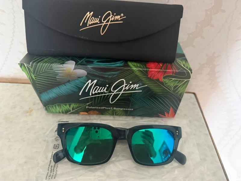 Maui Jim PolarizedPlus2 Sunglasses Black Frame Green Mirrored Lenses w/ Case Box