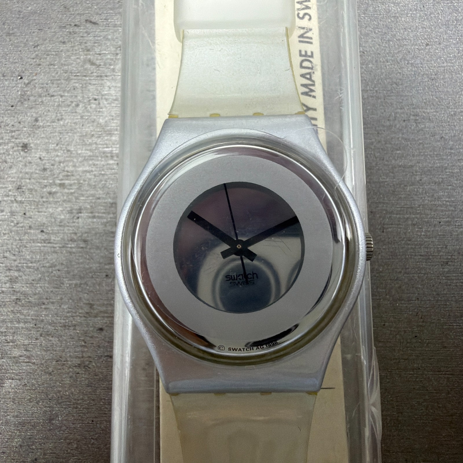Swatch BACK UP Watch Men 34mm Silver Dial Silver Tone Round GM140 New Battery