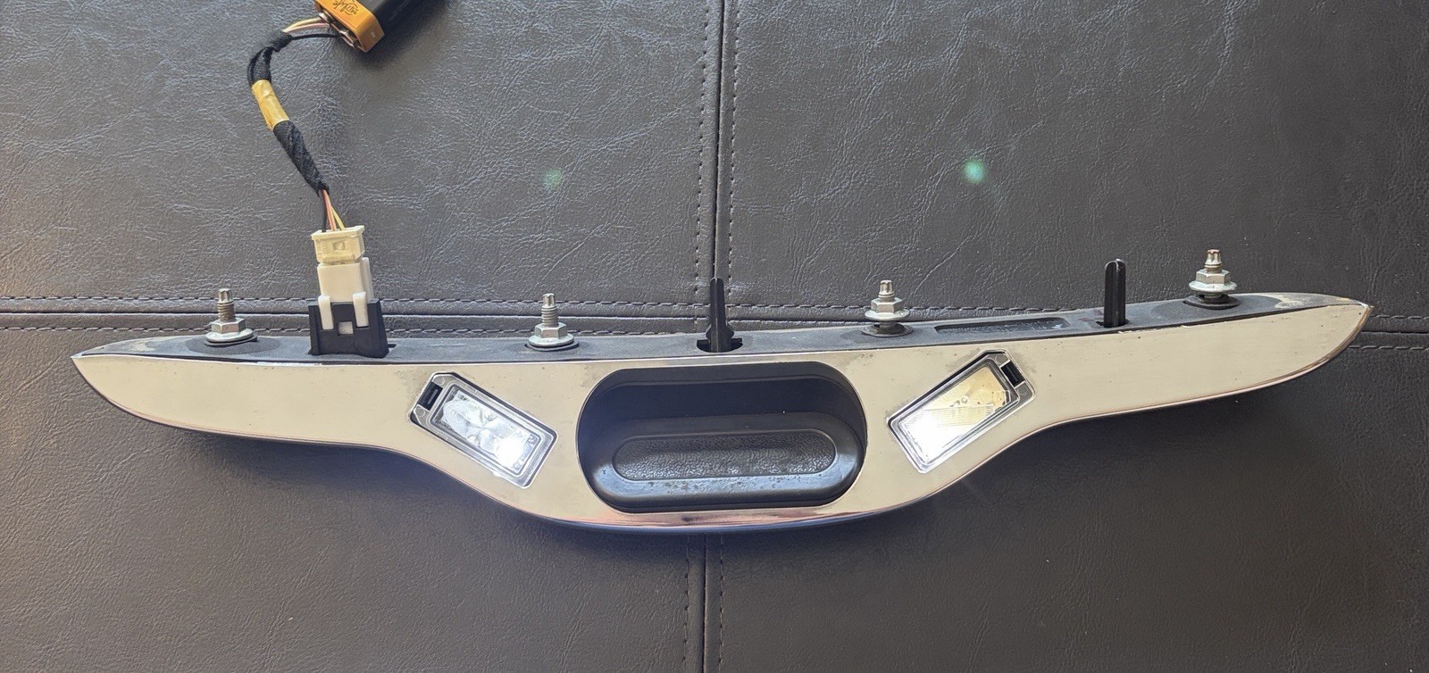 🛑 2012-2017 Fiat 500 Rear Trunk Lid Hatch Chrome Handle Trim Molding OEM.
