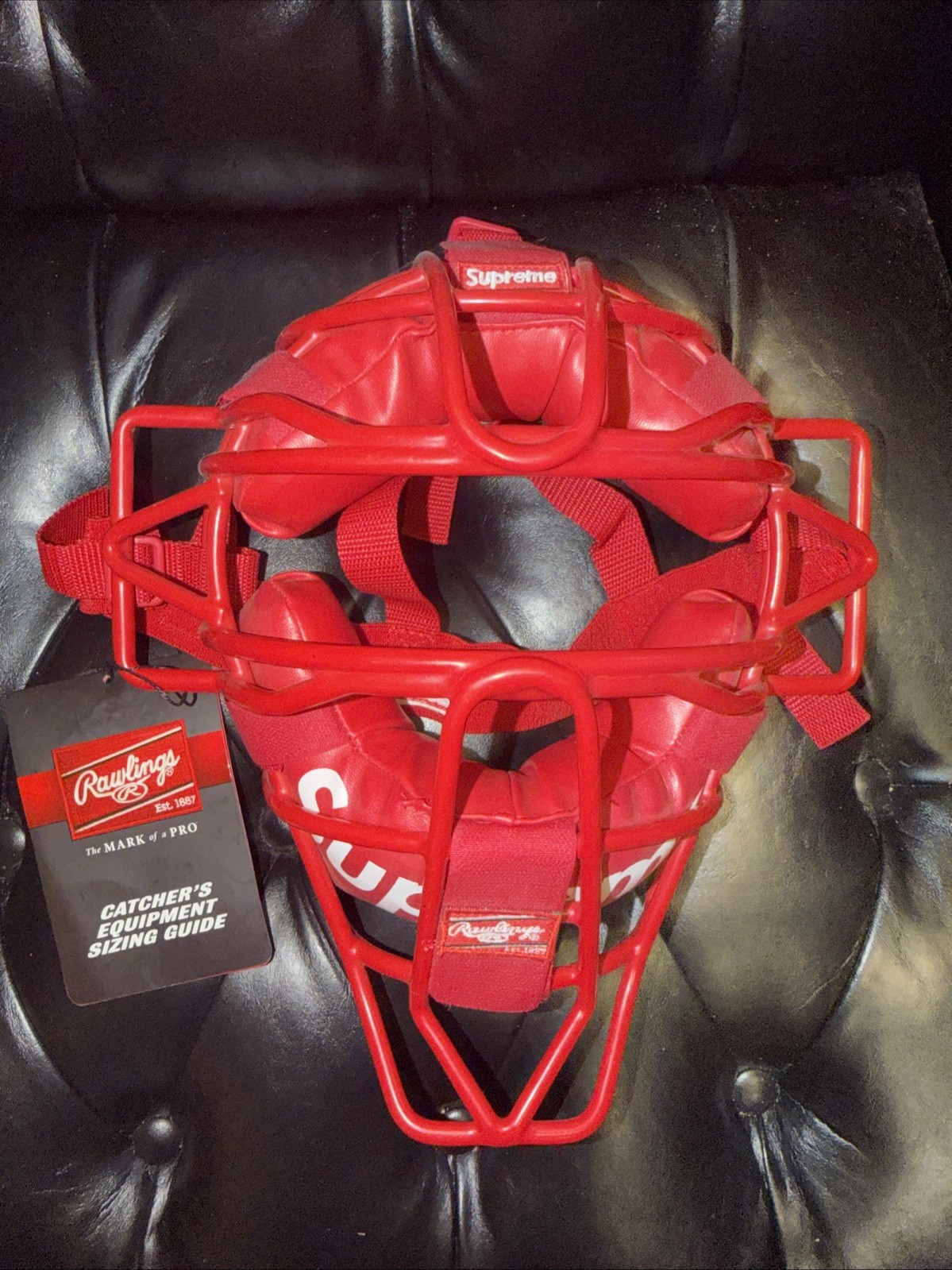 BRAND NEW NWT - Supreme Rawlings Baseball Catchers Mask BRAND NEW NWT - Supreme Rawlings Baseball Catchers Mask