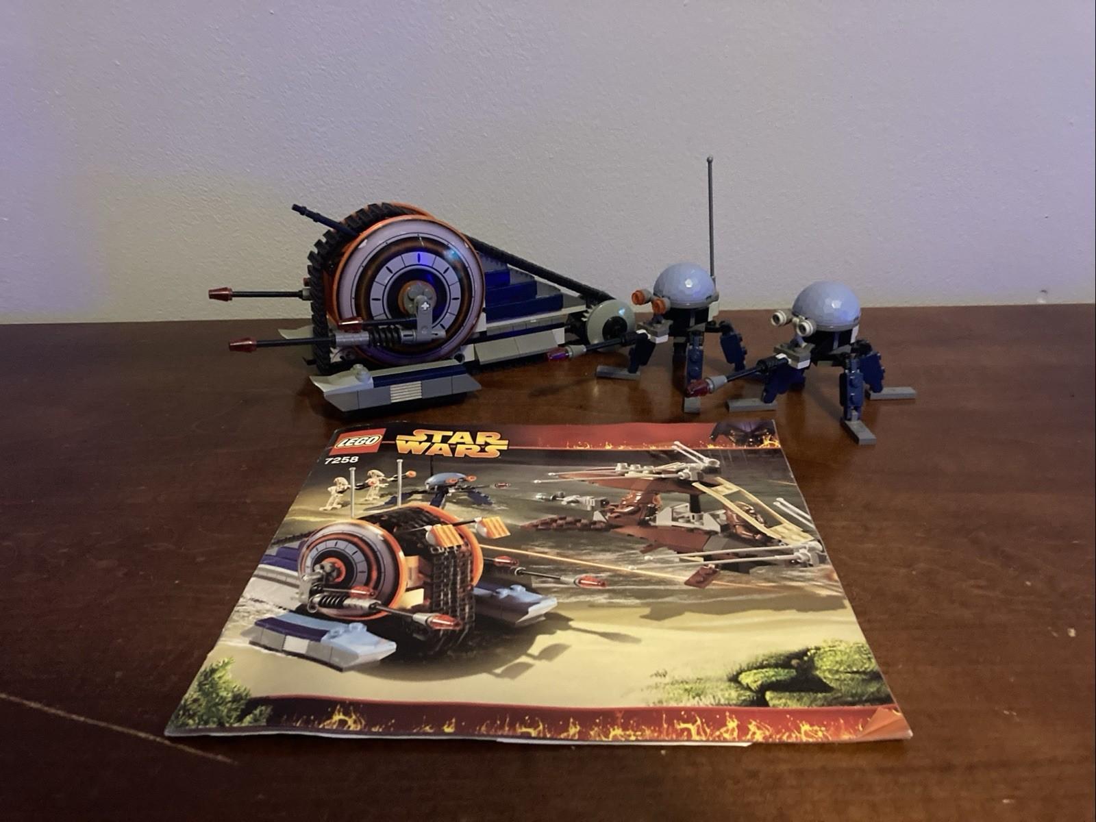 LEGO Star Wars: Wookiee Attack (7258) 98% Complete W/ Instructions LEGO Star Wars: Wookiee Attack (7258) 98% Complete W/ Instructions