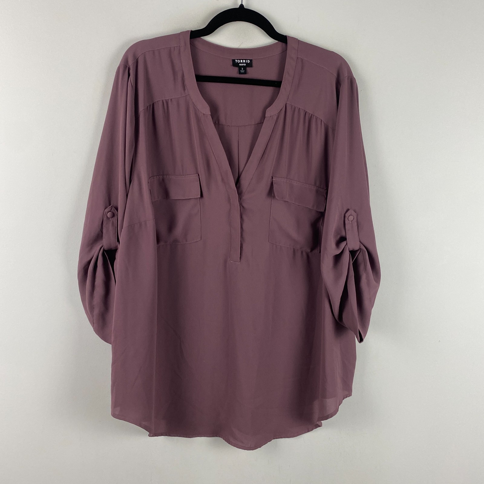 Torrid Harper Blouse Size 3X Purple V Neck Roll Tab Sleeve Pockets Popover