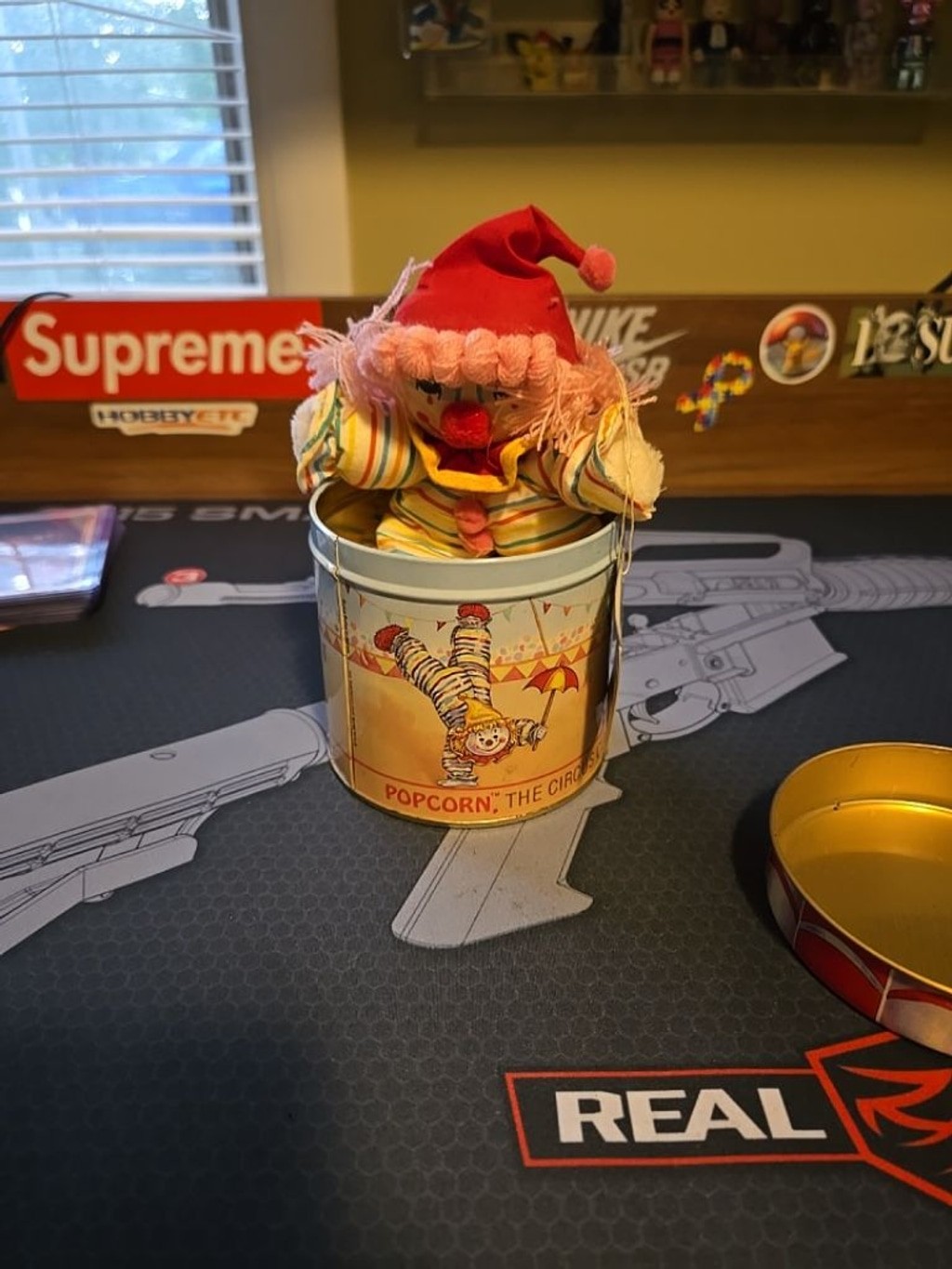 Vintage Rare Russ Berrie Popcorn Tin Clown Stuffed Plush \ Vintage Rare Russ Berrie Popcorn Tin Clown Stuffed Plush \
