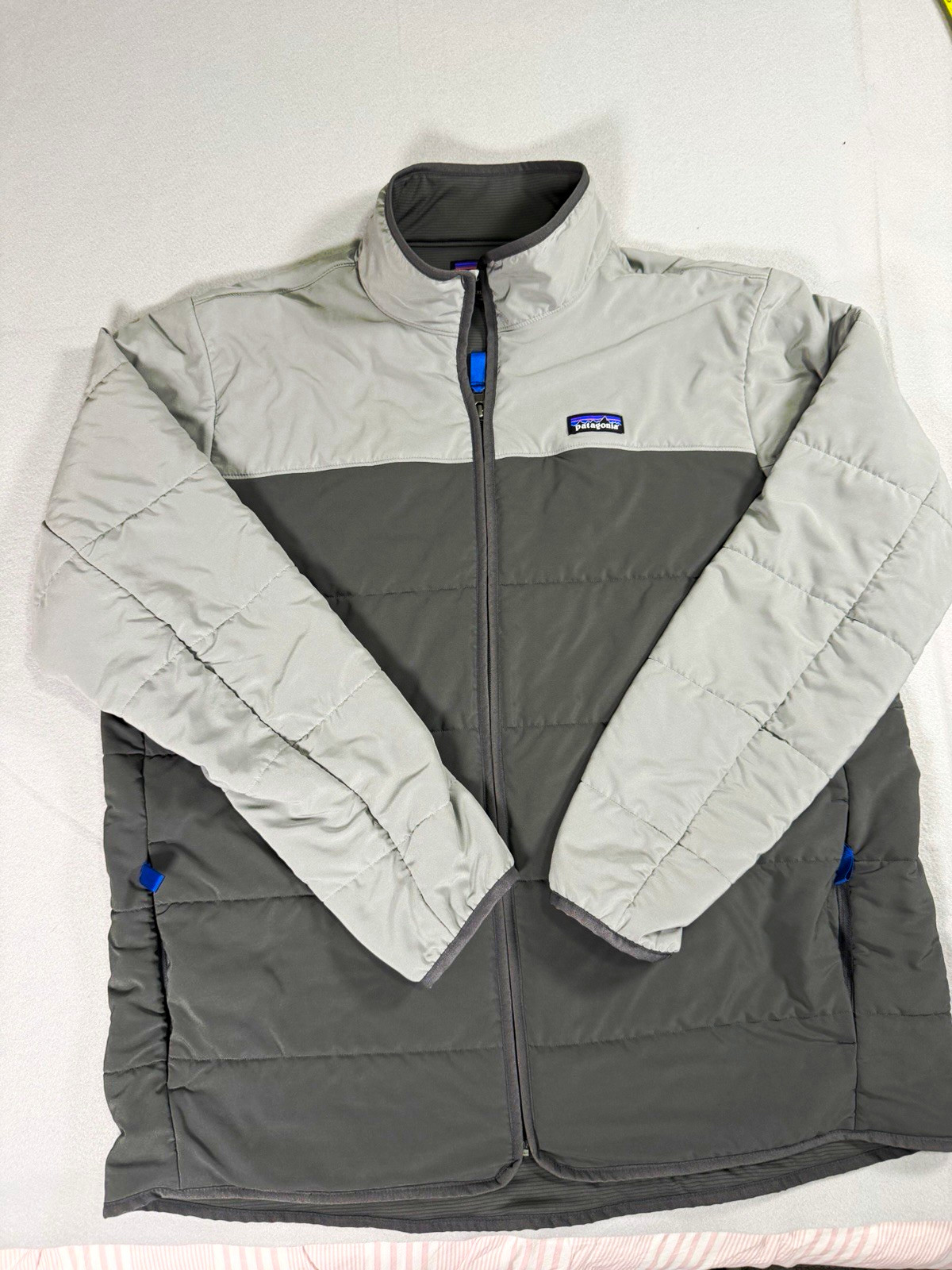 Patagonia Men\'s Pack In Jacket Two-Tone Forge Grey Size XXL Puffer Patagonia Men\'s Pack In Jacket Two-Tone Forge Grey Size XXL Puffer