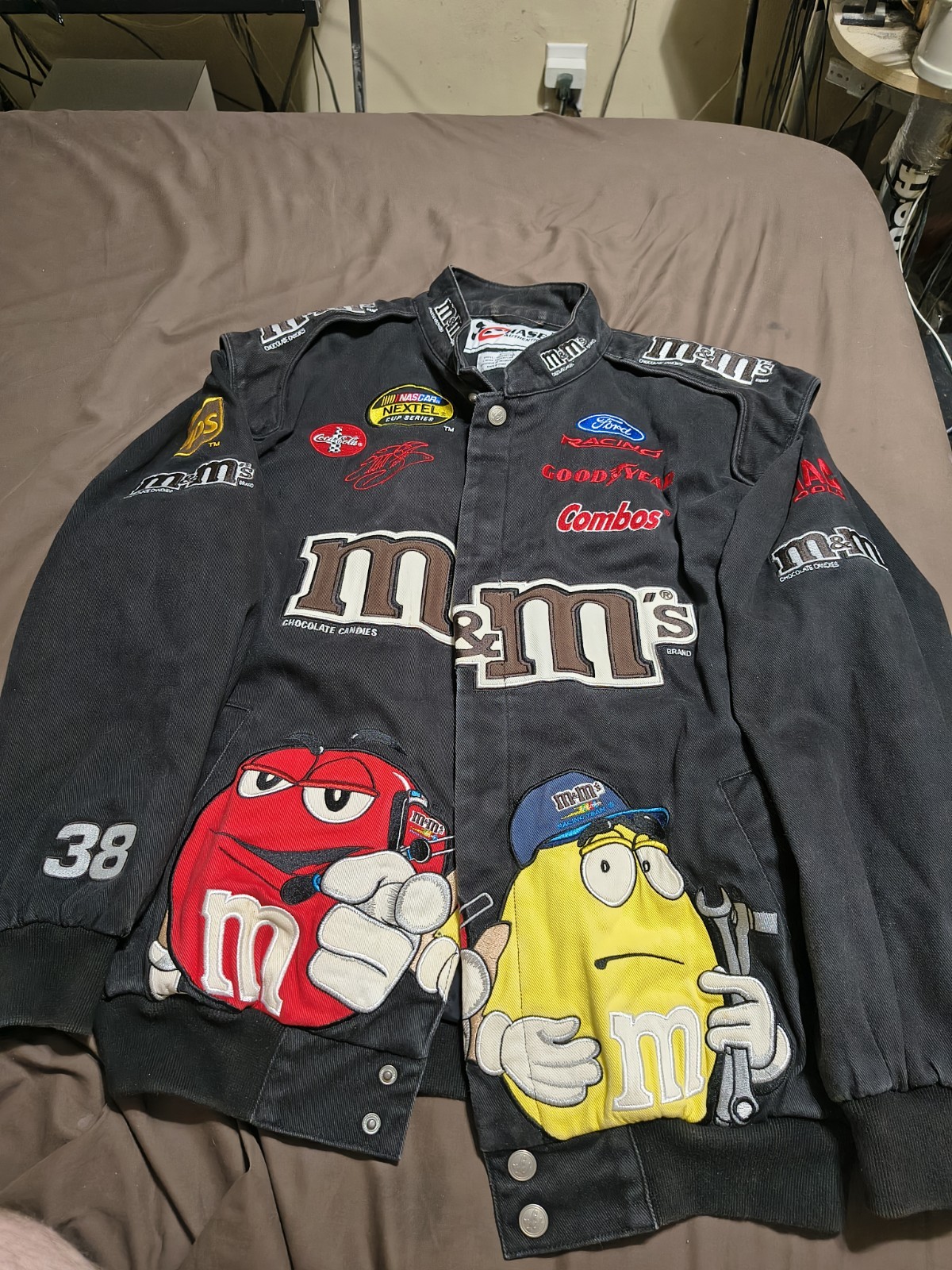 VTG Chase Authentics M&Ms Racing Jacket Mens Large Sadler #38 *SNAP MISSING READ VTG Chase Authentics M&Ms Racing Jacket Mens Large Sadler #38 *SNAP MISSING READ