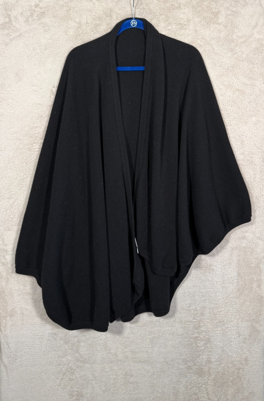Vintage Harrods Knightsbridge Lambswool Shawl Black Vintage Harrods Knightsbridge Lambswool Shawl Black