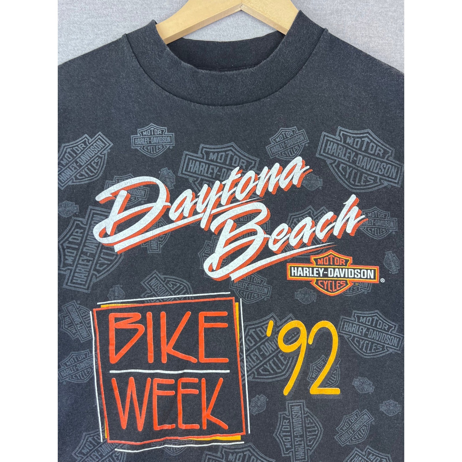 Vintage Harley Davidson 3D Emblem T-Shirt Mens L Black Delta Bike Week