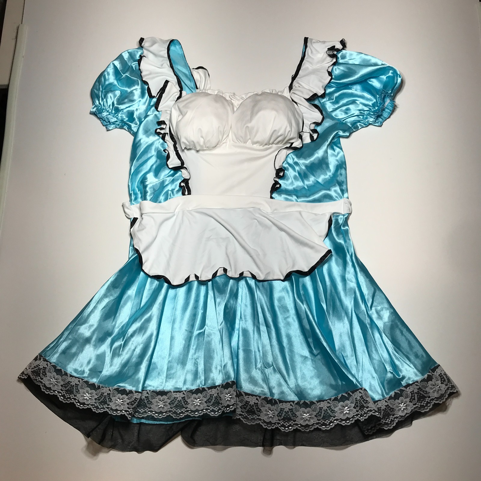 NEW Hauntlook Mens XL Alex In Wonderland Maid Halloween Costume Funny Alice
