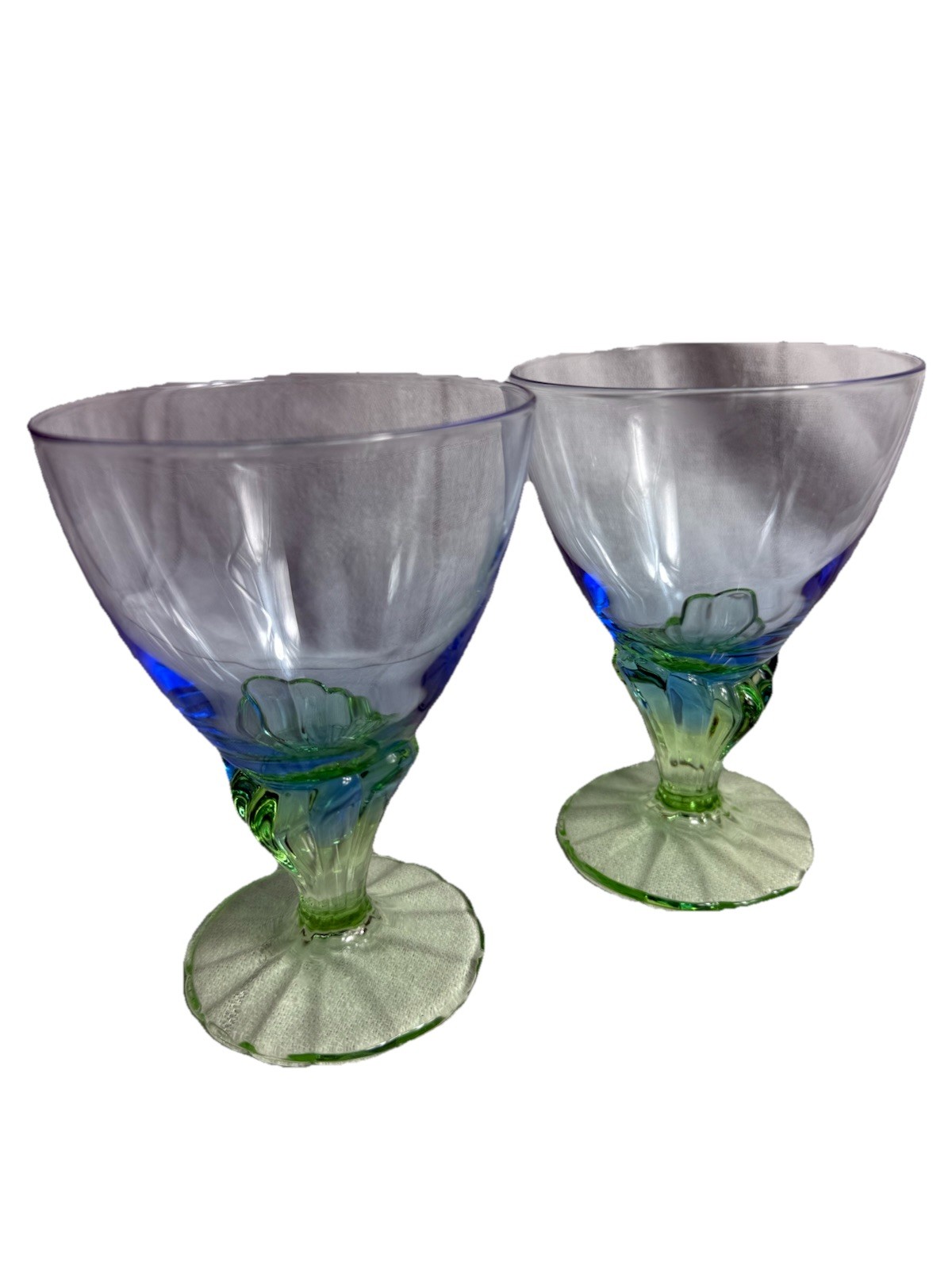 Set of 2 Vintage Bormioli Rocco Bahia Green & Blue Glasses Made in Italy 5.5 in Set of 2 Vintage Bormioli Rocco Bahia Green & Blue Glasses Made in Italy 5.5 in