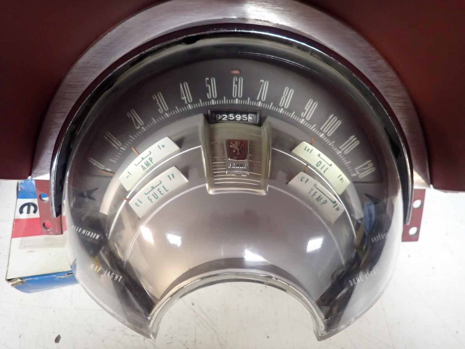 1960-1961 Chrysler New Yorker Astradome Instrument Gauge Cluster Speedometer