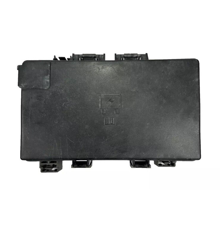 DODGE RAM 1500 TIPM TOTALLY POWER INTEGRATED FUSE BOX 2013-2014 P68089578