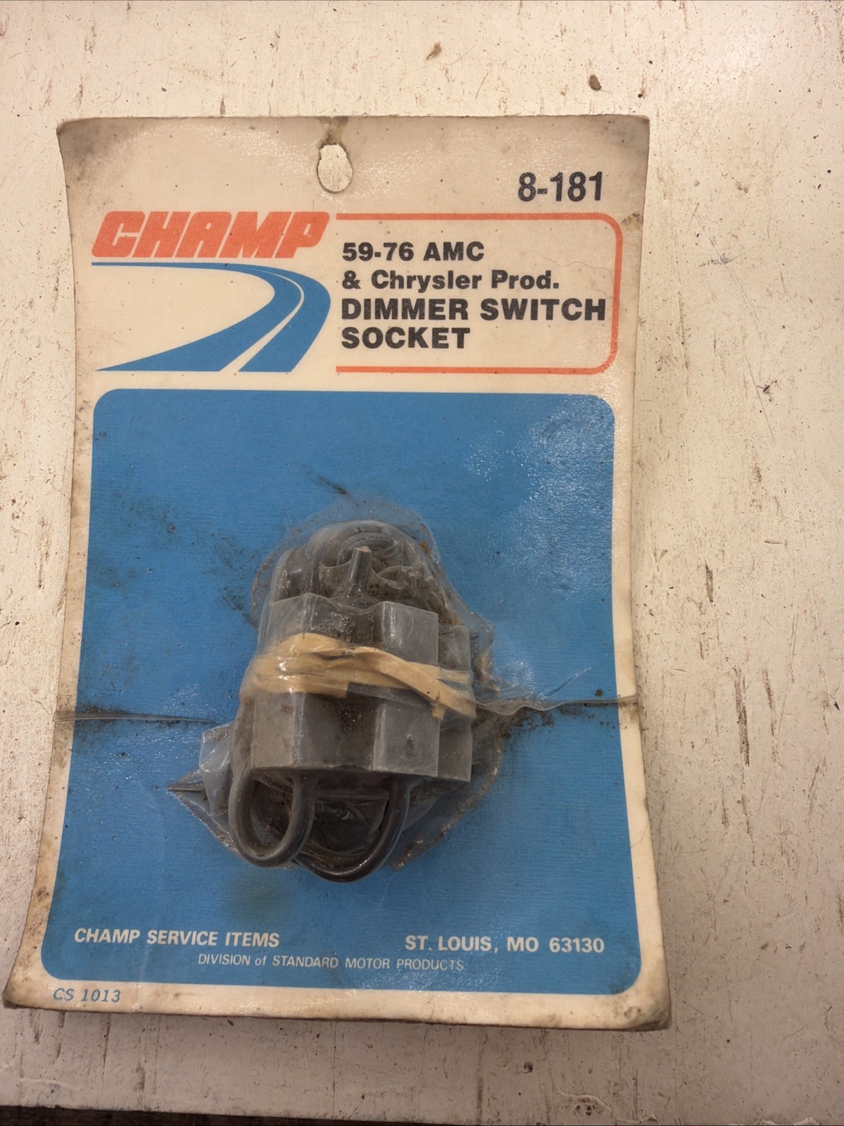 Vintage NOS Champ 8-181 Dimmer Switch Socket 1959-76 AMC And Chrysler Cars Truck Vintage NOS Champ 8-181 Dimmer Switch Socket 1959-76 AMC And Chrysler Cars Truck