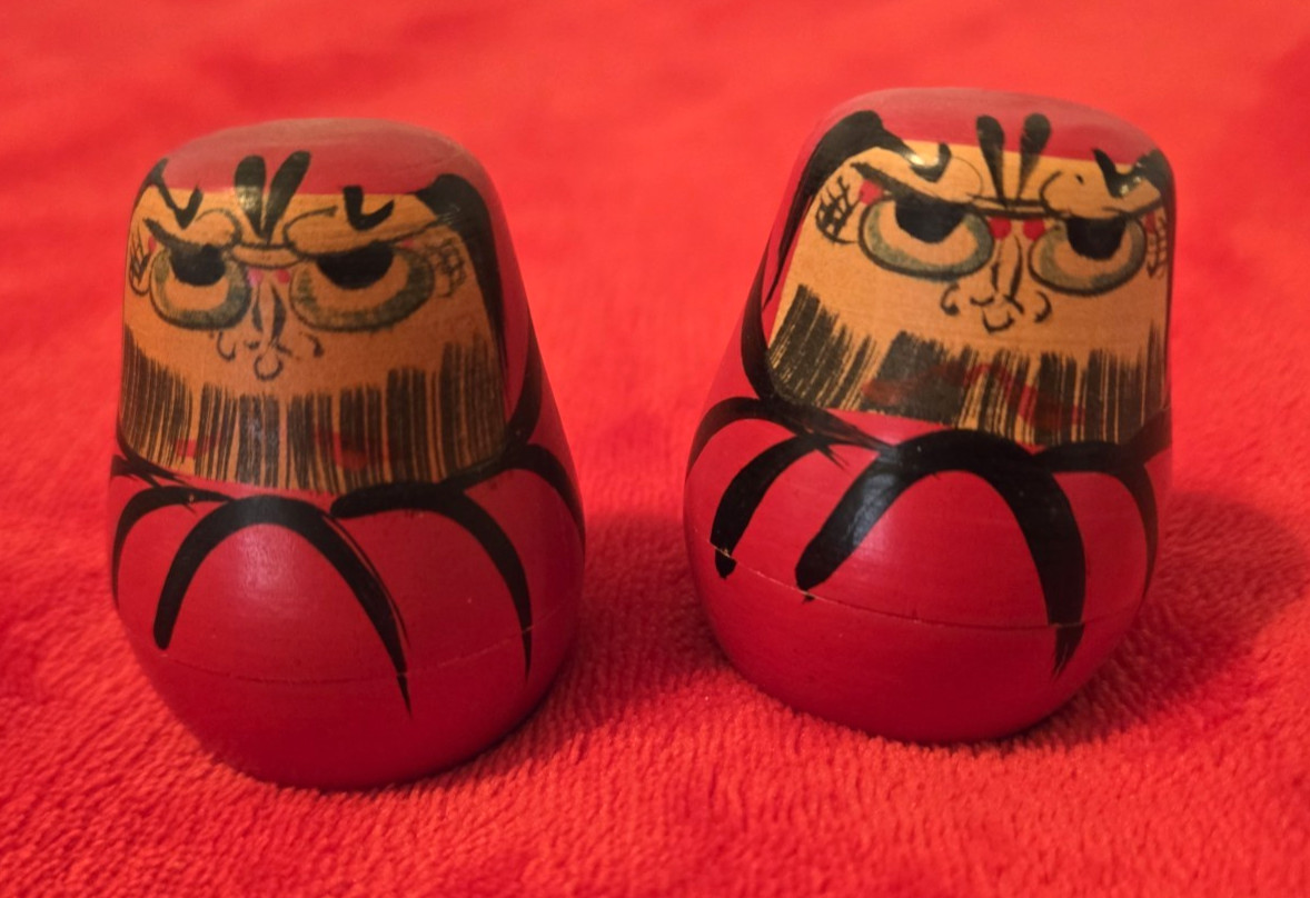 Japanese Daruma Nesting Dolls Set of 2 Bodhidharma Good Luck Wood Dolls 2+\ Japanese Daruma Nesting Dolls Set of 2 Bodhidharma Good Luck Wood Dolls 2+\