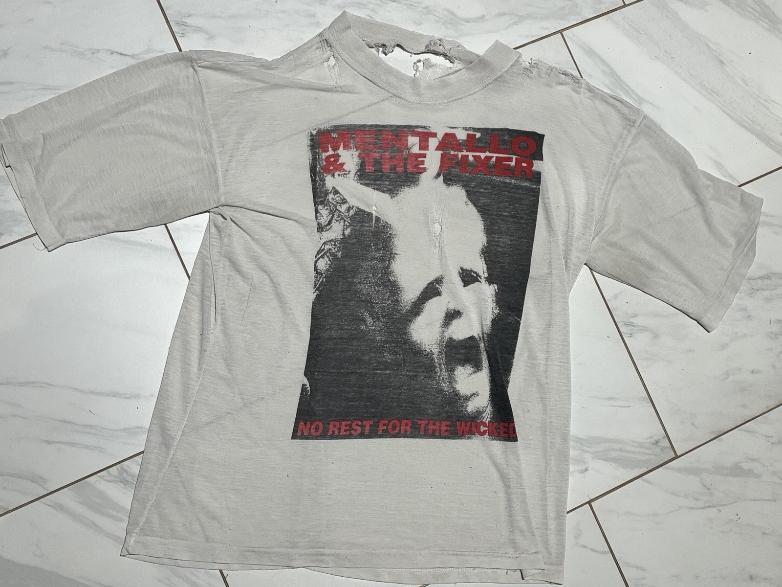 Vintage Trashed Faded Mentallo And The Fixer Band T Shirt