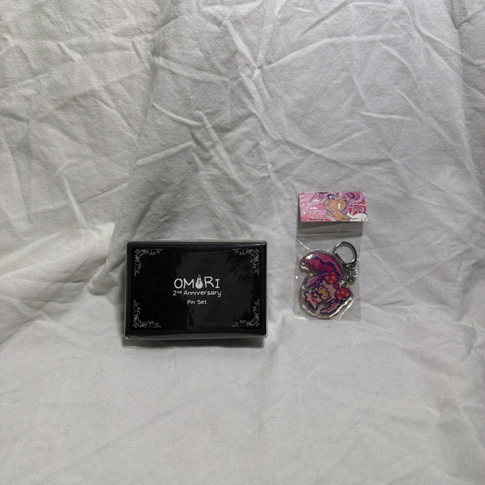 OMOCAT Omori 2nd Anniversary Enamel Pin Set plus Sweetheart Keychain Rare