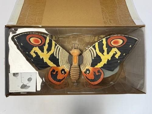 Godzilla vs. Mothra – X‑PLUS Toho Large Monster Series RIC Limited Edition – 25\