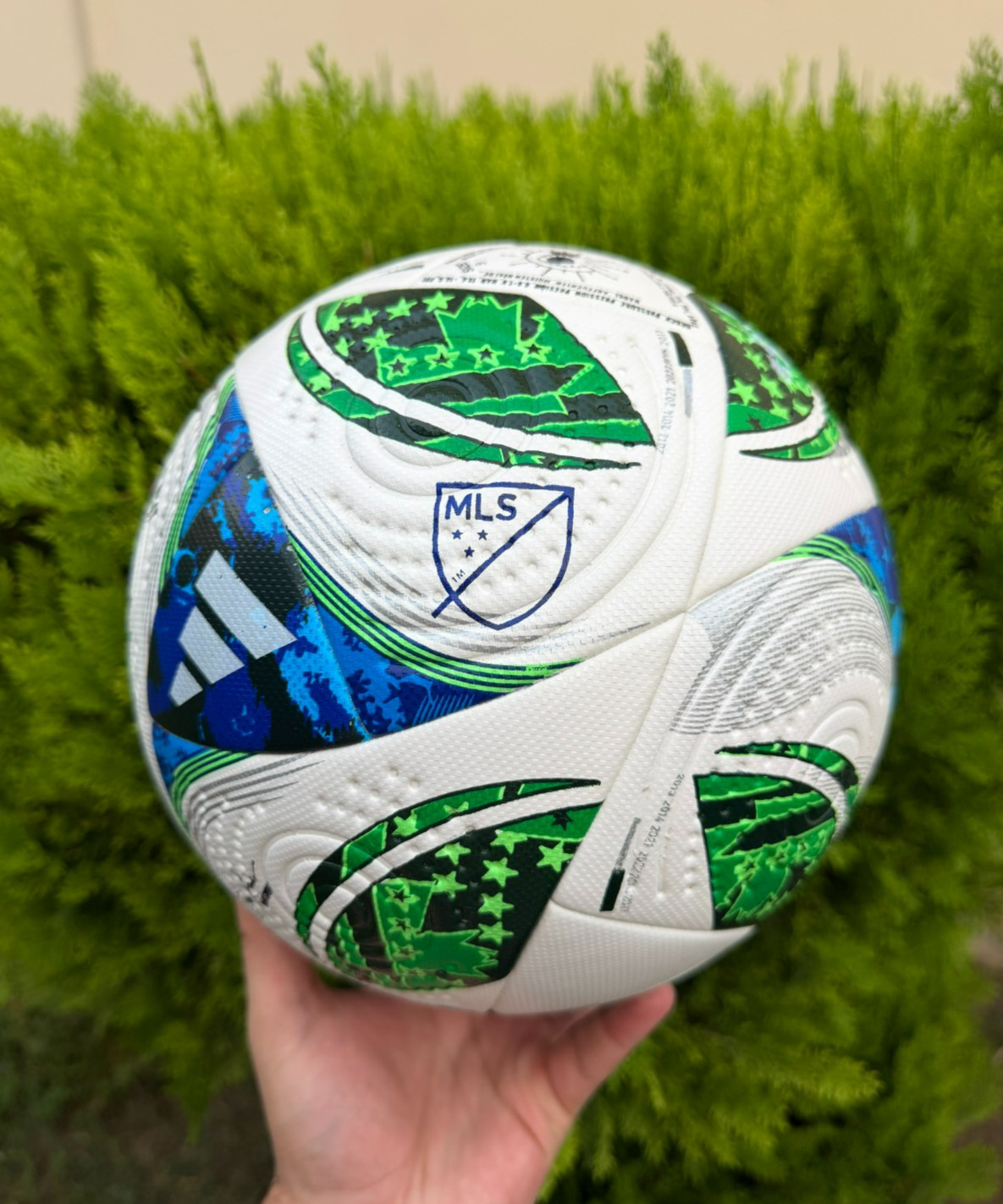 Adidas MLS Pro Official Match Soccer Ball Size 5 Football NEW Adidas MLS Pro Official Match Soccer Ball Size 5 Football NEW