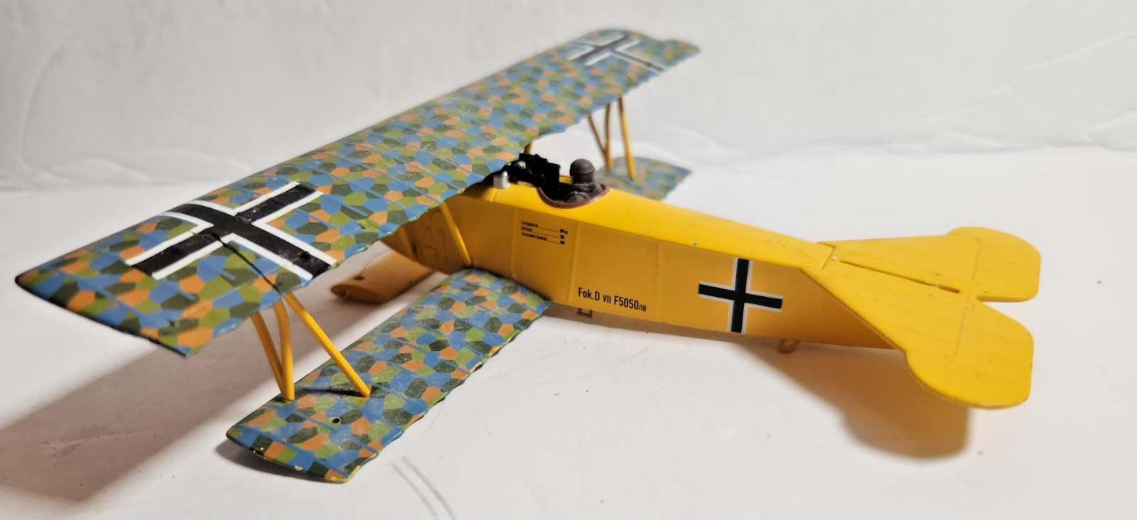 CORGI DIE CAST FOKKER D.VIII LUFTSTREITKRAFE JASTA WWI FIGHTER PLANE 1:48 SCALE