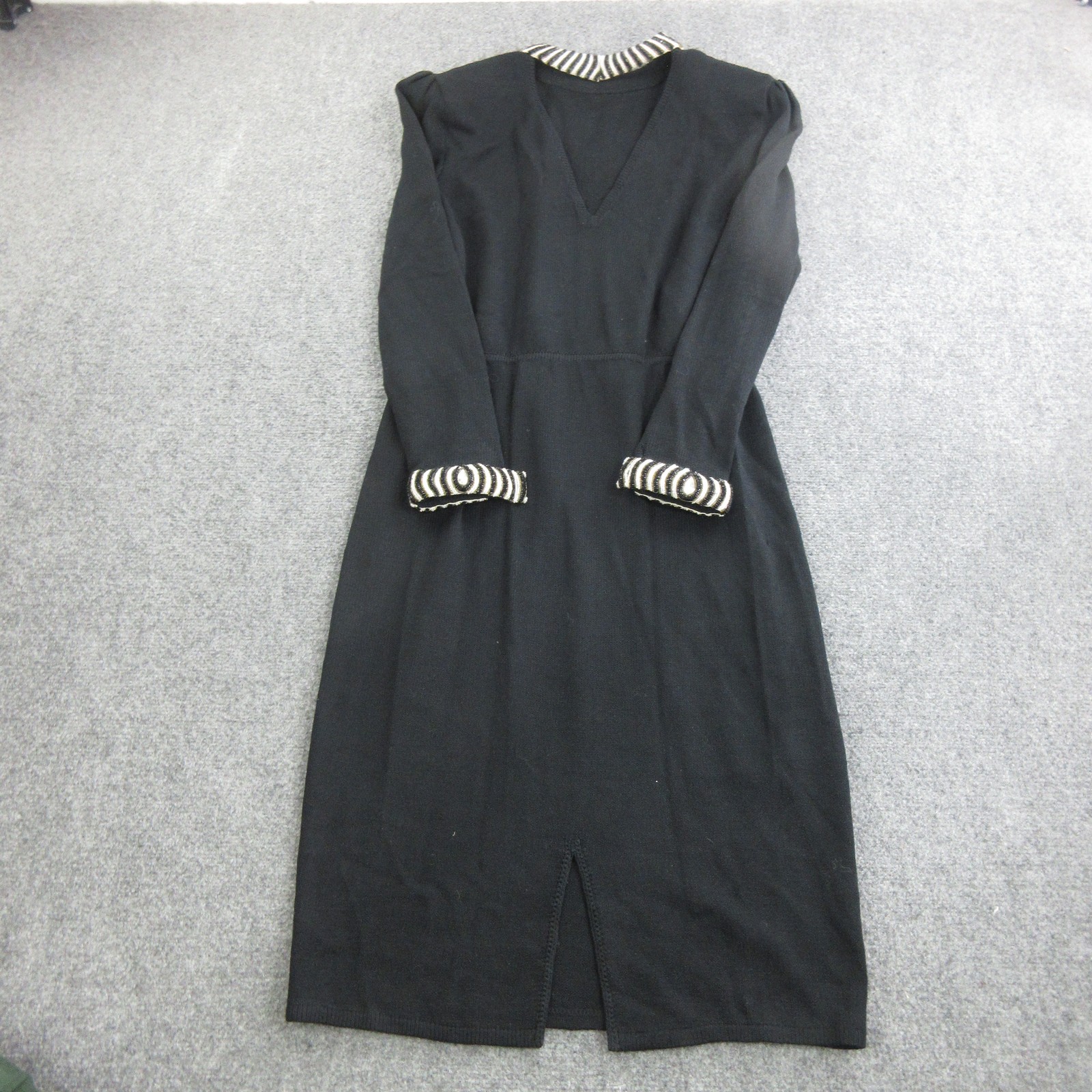 Vtg St. John Dress Womens 14 Black Knit Beaded Mock Neck Sheath Long Sleeve USA