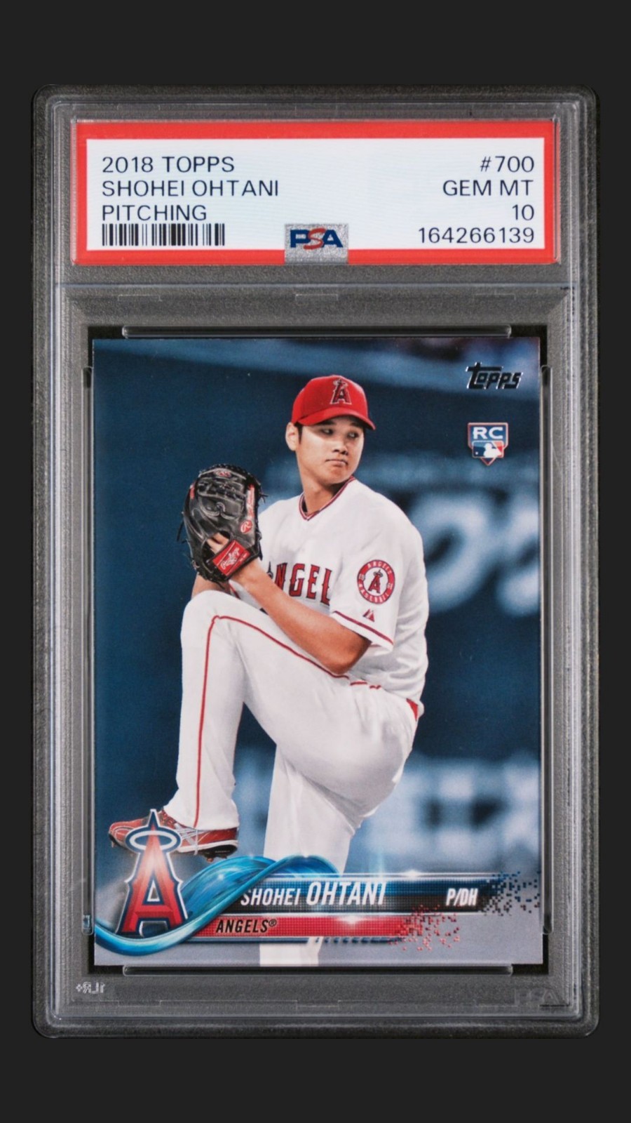 Topps 2018 Shohei Ohtani Rookie White Jersey #700 Los Angeles Angels PSA 10