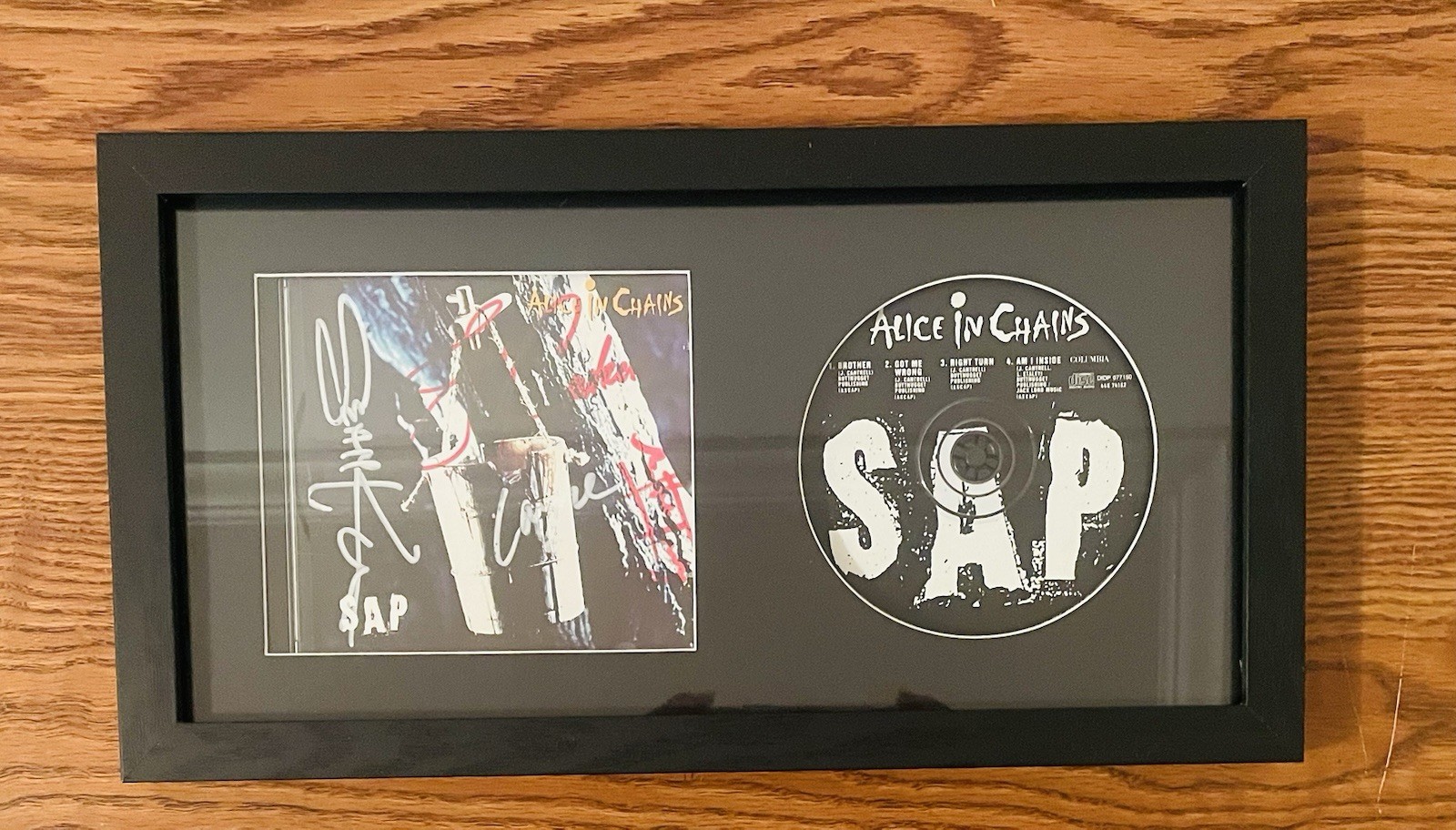 Alice In Chains “SAP” CD Layne Staley Jerry Cantrell Mike Inez Sean Kinney Sign Alice In Chains “SAP” CD Layne Staley Jerry Cantrell Mike Inez Sean Kinney Sign
