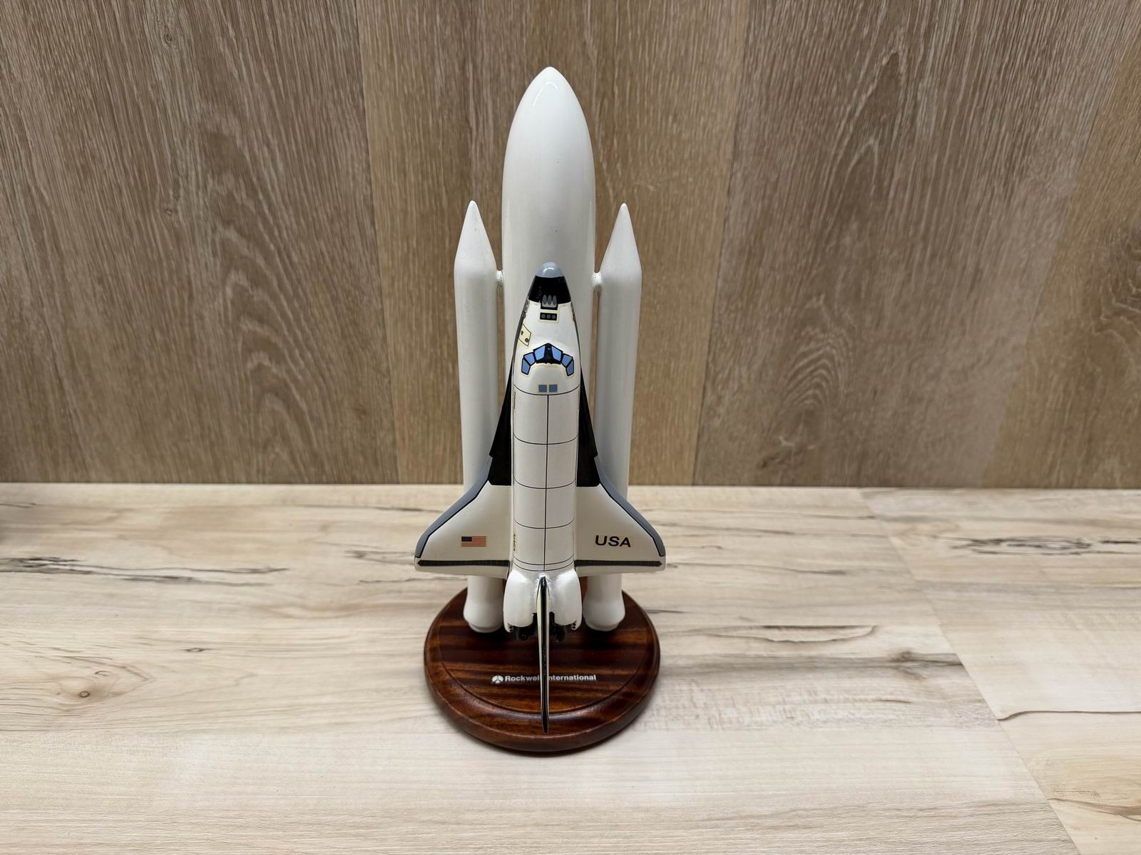 VTG 1980s Halnet NASA Space Shuttle Columbia 1:200 Desktop Model / Rockwell Int.