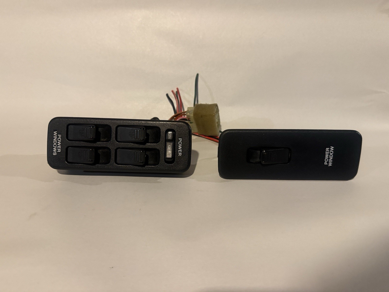 1992-1996 Mercury Tracer 4-Door Drivers Master Power Window & Passenger Switch